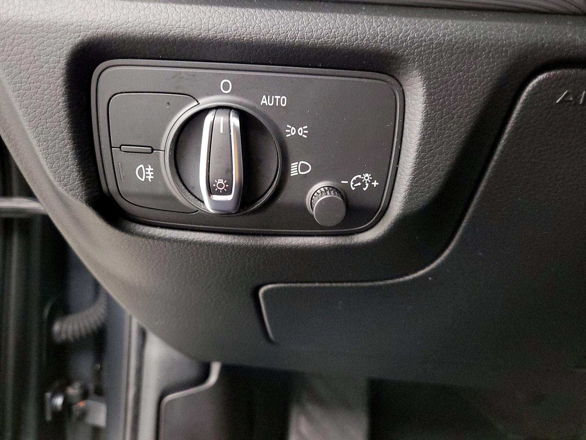 Thumbnail: 2015 Audi A3 - 13