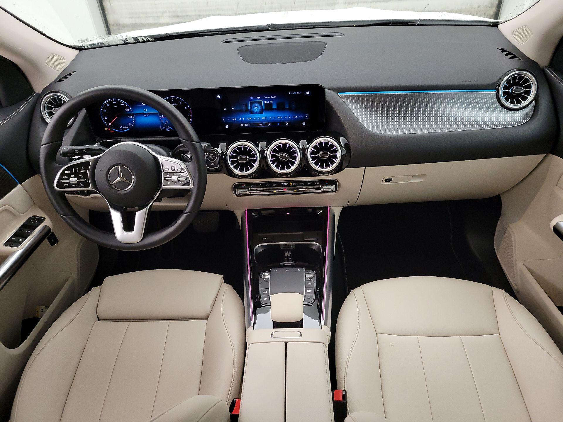 Thumbnail: 2022 Mercedes-Benz GLA - 9