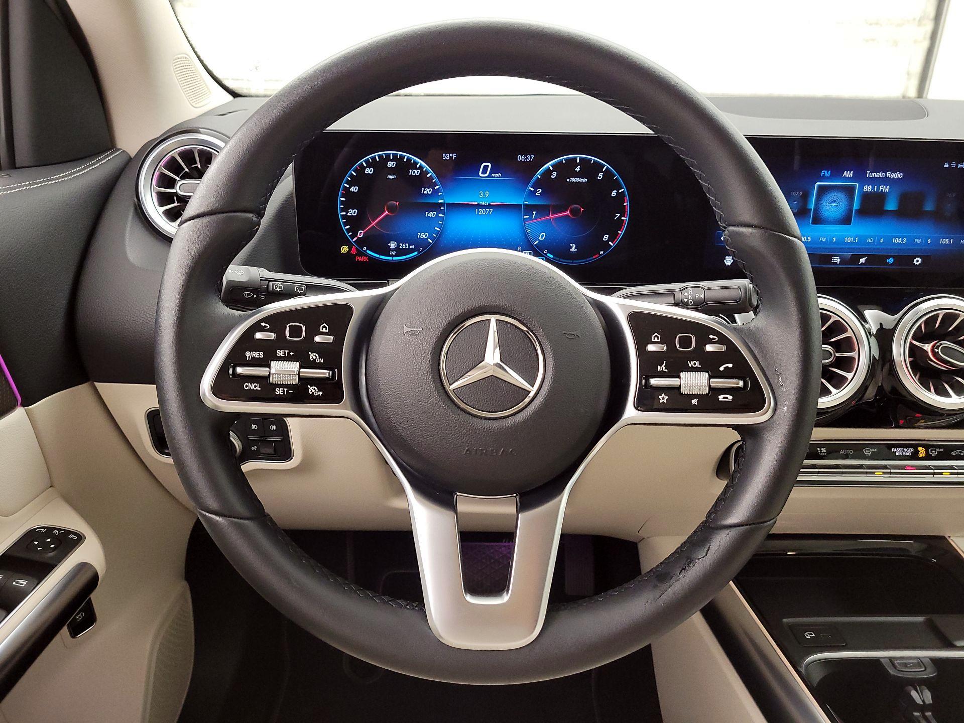 Thumbnail: 2022 Mercedes-Benz GLA - 10