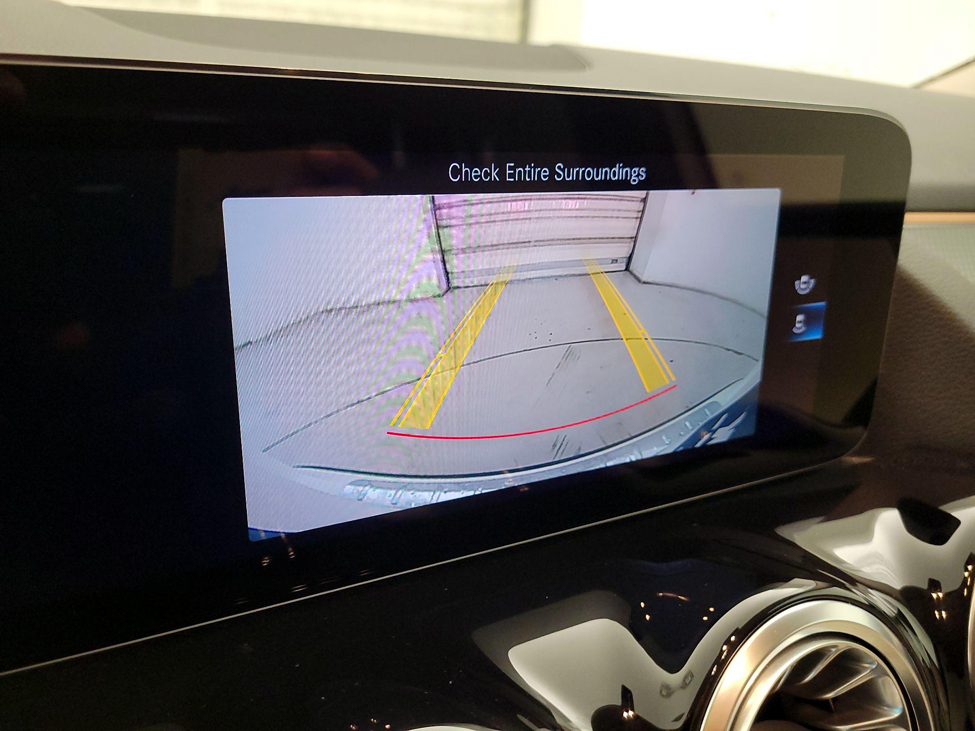 Thumbnail: 2022 Mercedes-Benz GLA - 14