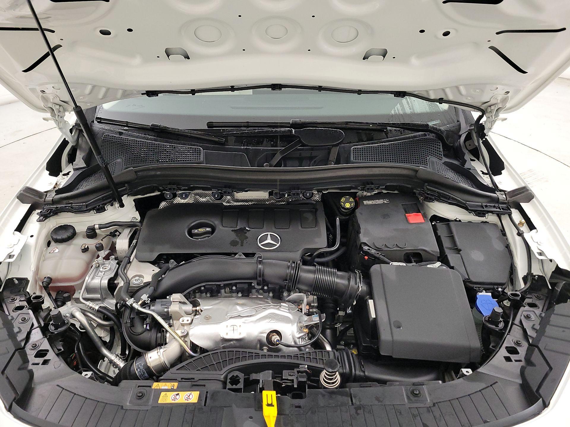 Thumbnail: 2022 Mercedes-Benz GLA - 20