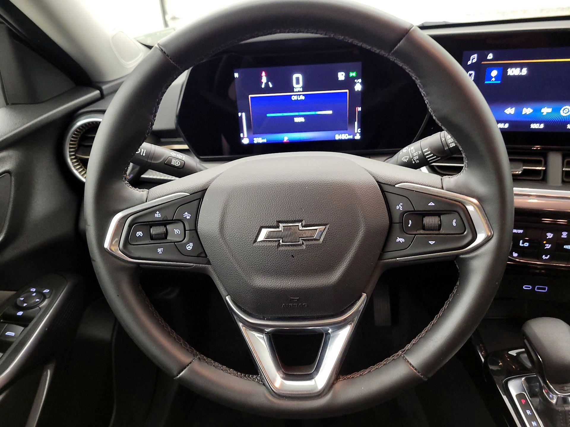 Thumbnail: 2024 Chevrolet Trax - 10