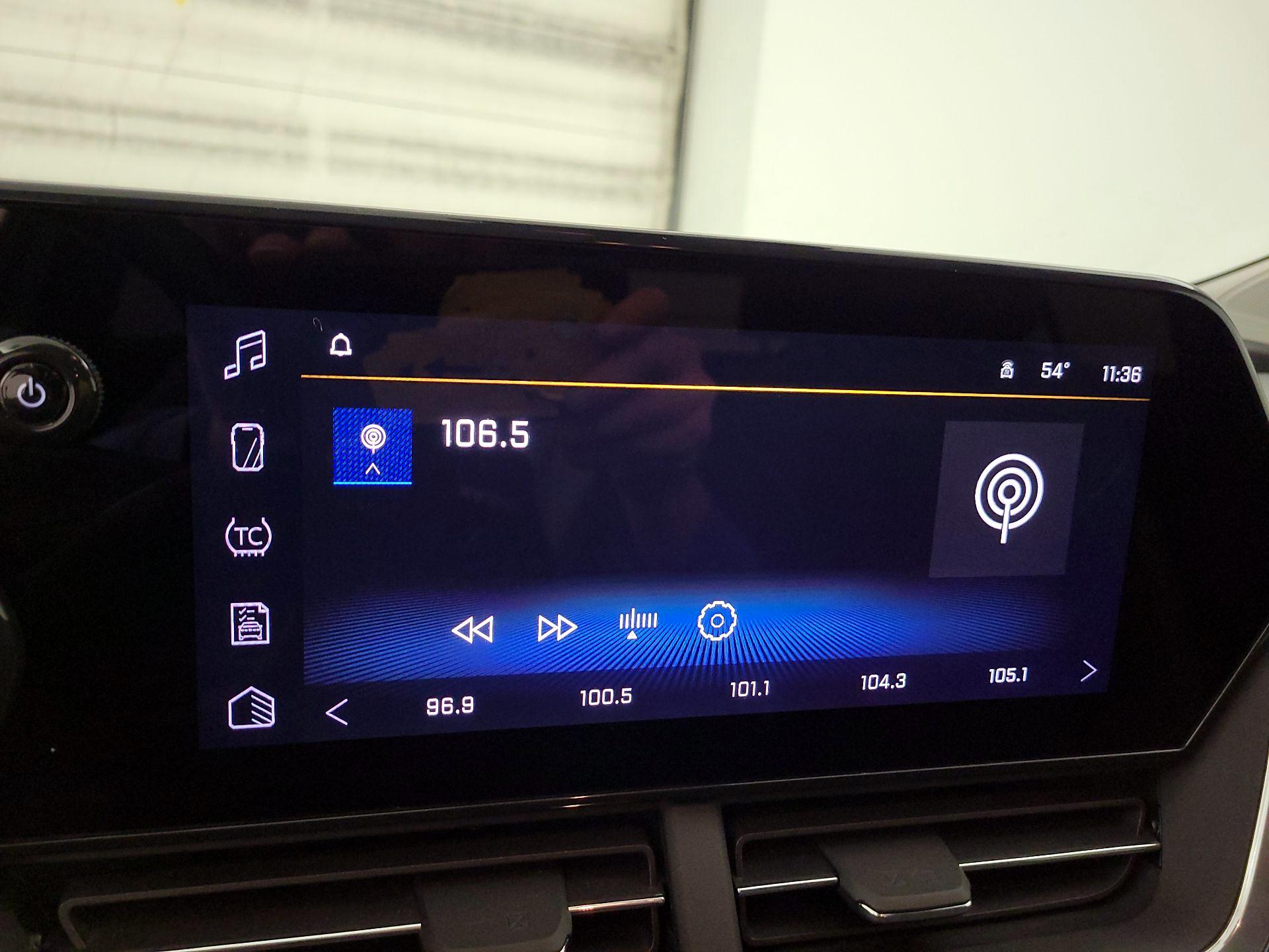 Thumbnail: 2024 Chevrolet Trax - 14