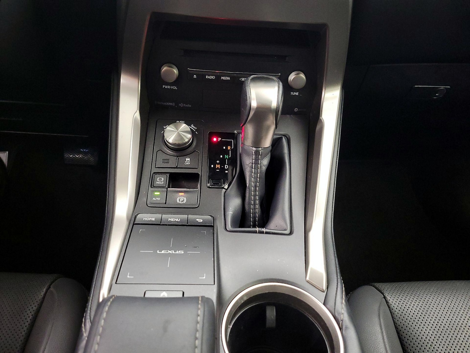 2020 Lexus NX 300 - Photo 18