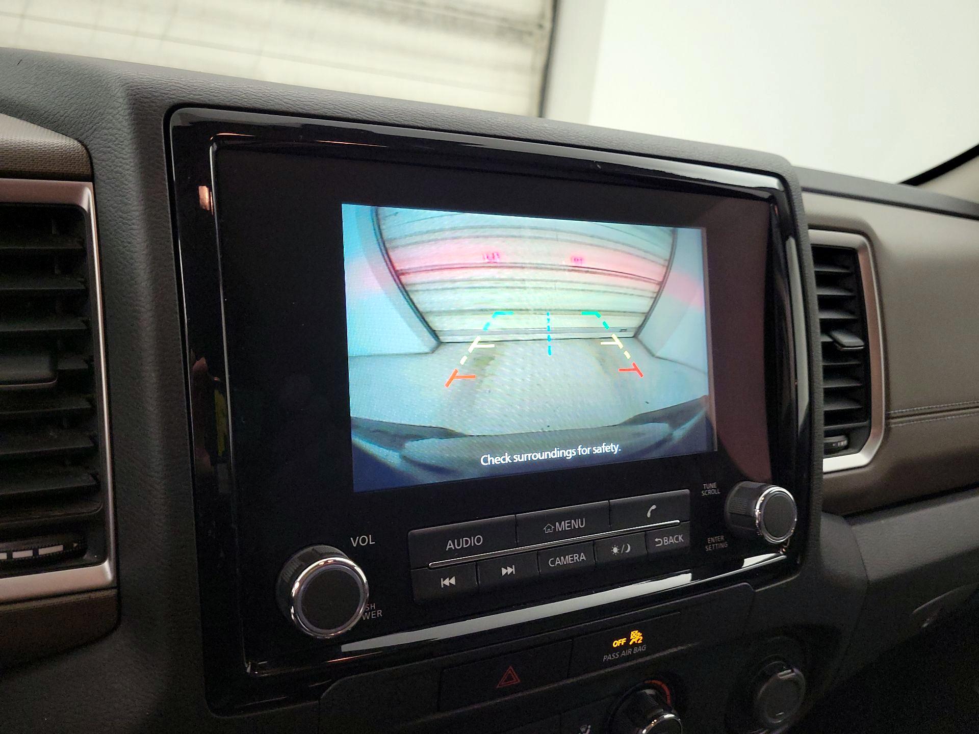 Thumbnail: 2022 Nissan Frontier - 13