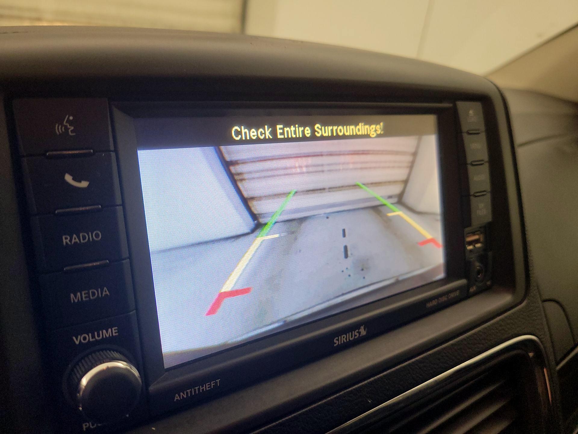 Thumbnail: 2015 Dodge Grand Caravan - 14