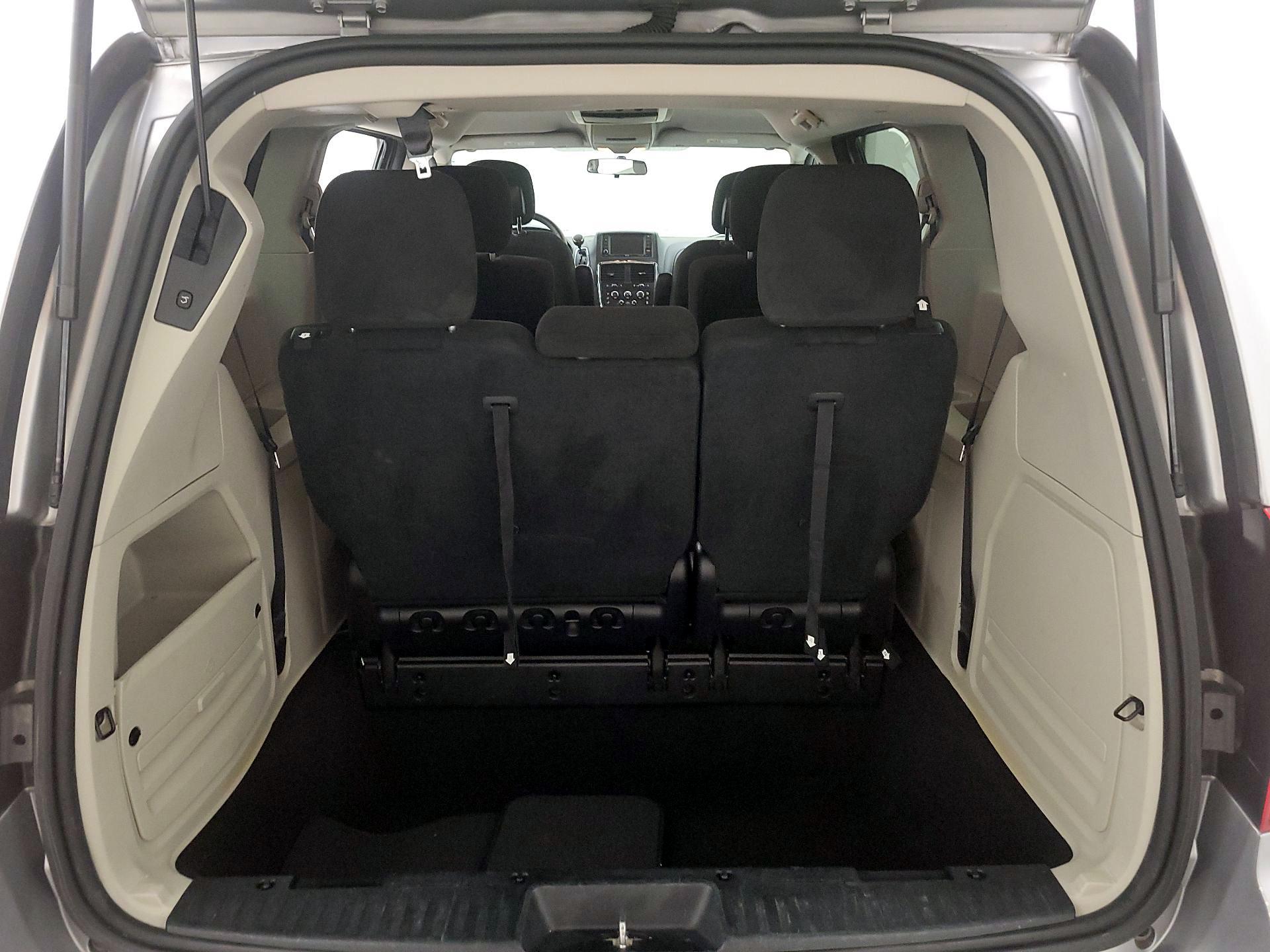 Thumbnail: 2015 Dodge Grand Caravan - 20