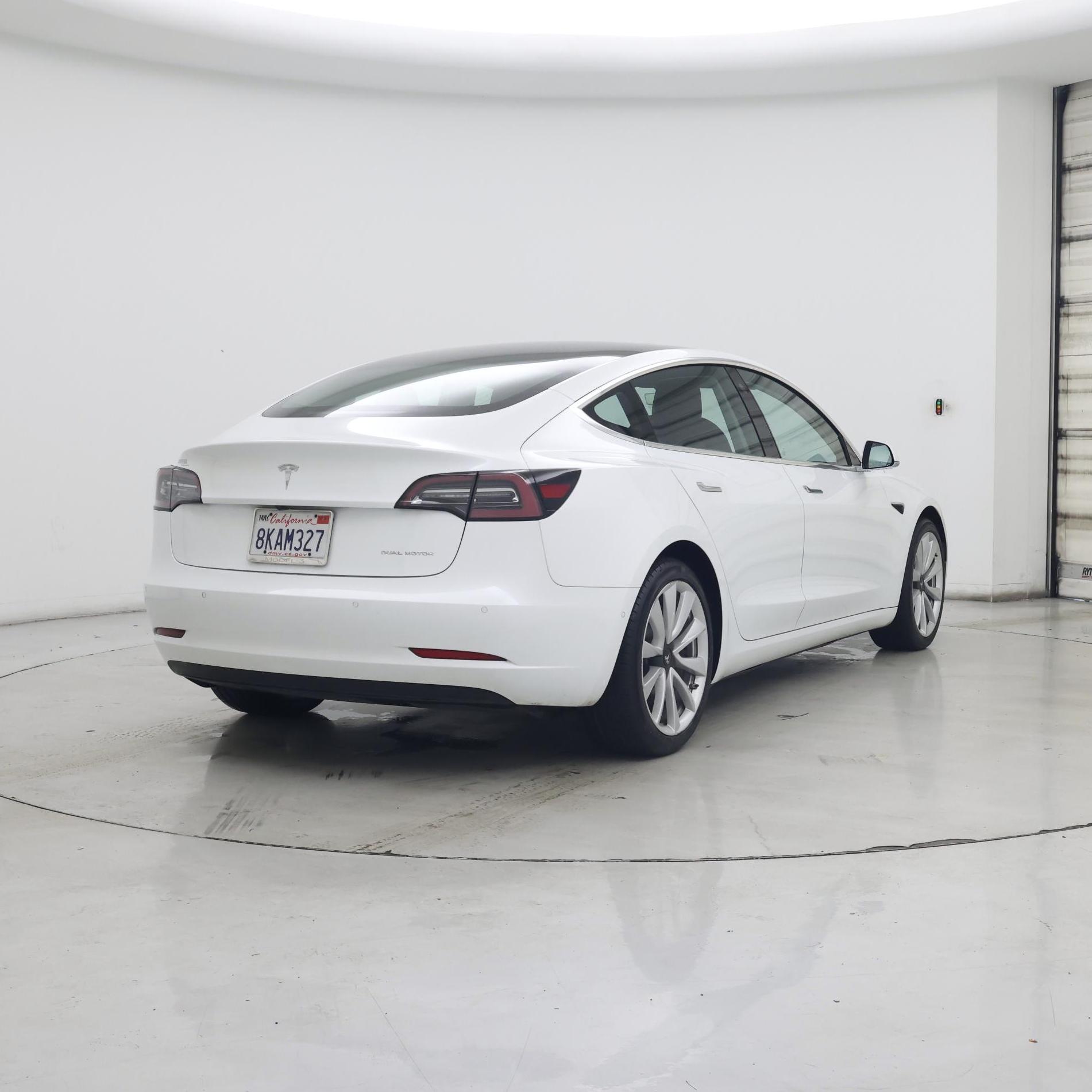 Thumbnail: 2019 Tesla Model 3 - 8