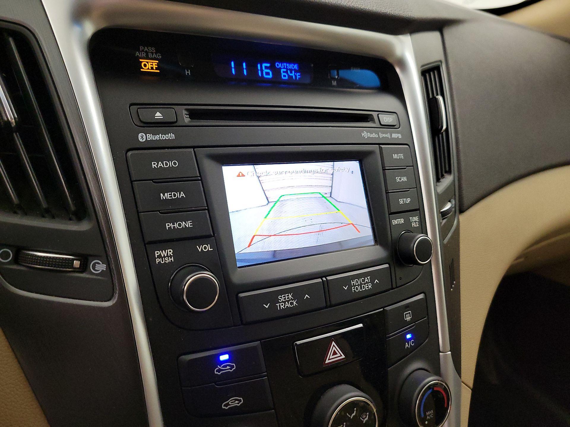 Thumbnail: 2014 Hyundai Sonata - 13