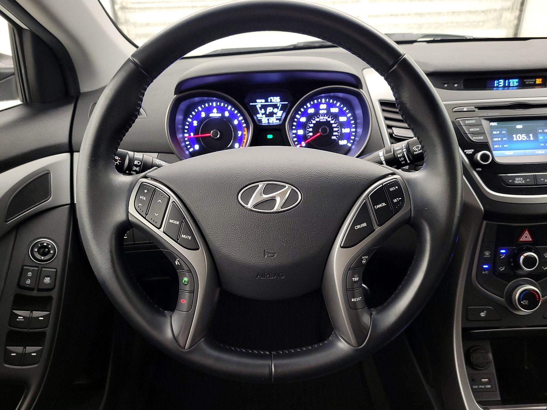 Thumbnail: 2014 Hyundai Elantra - 10