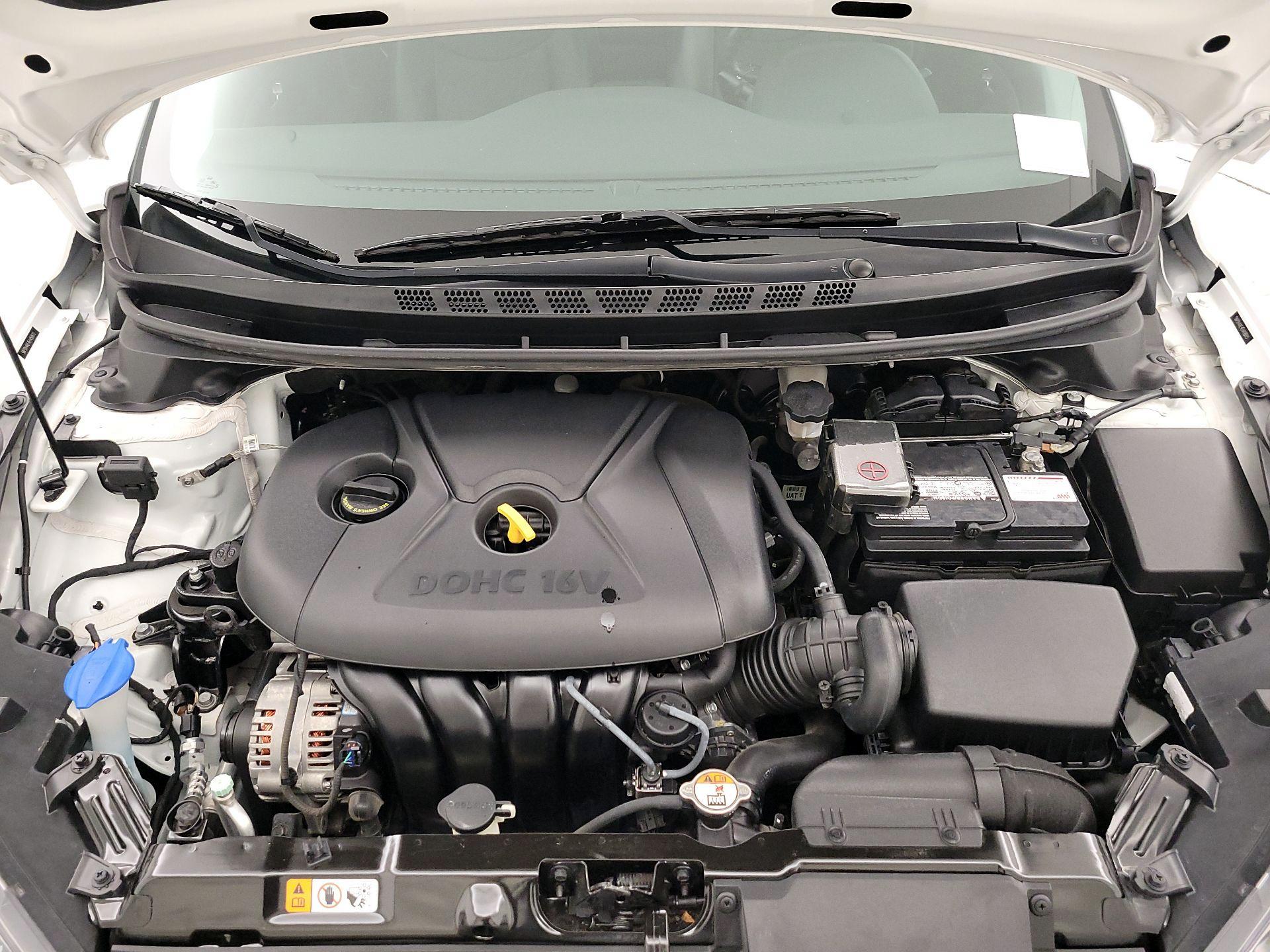 Thumbnail: 2014 Hyundai Elantra - 18