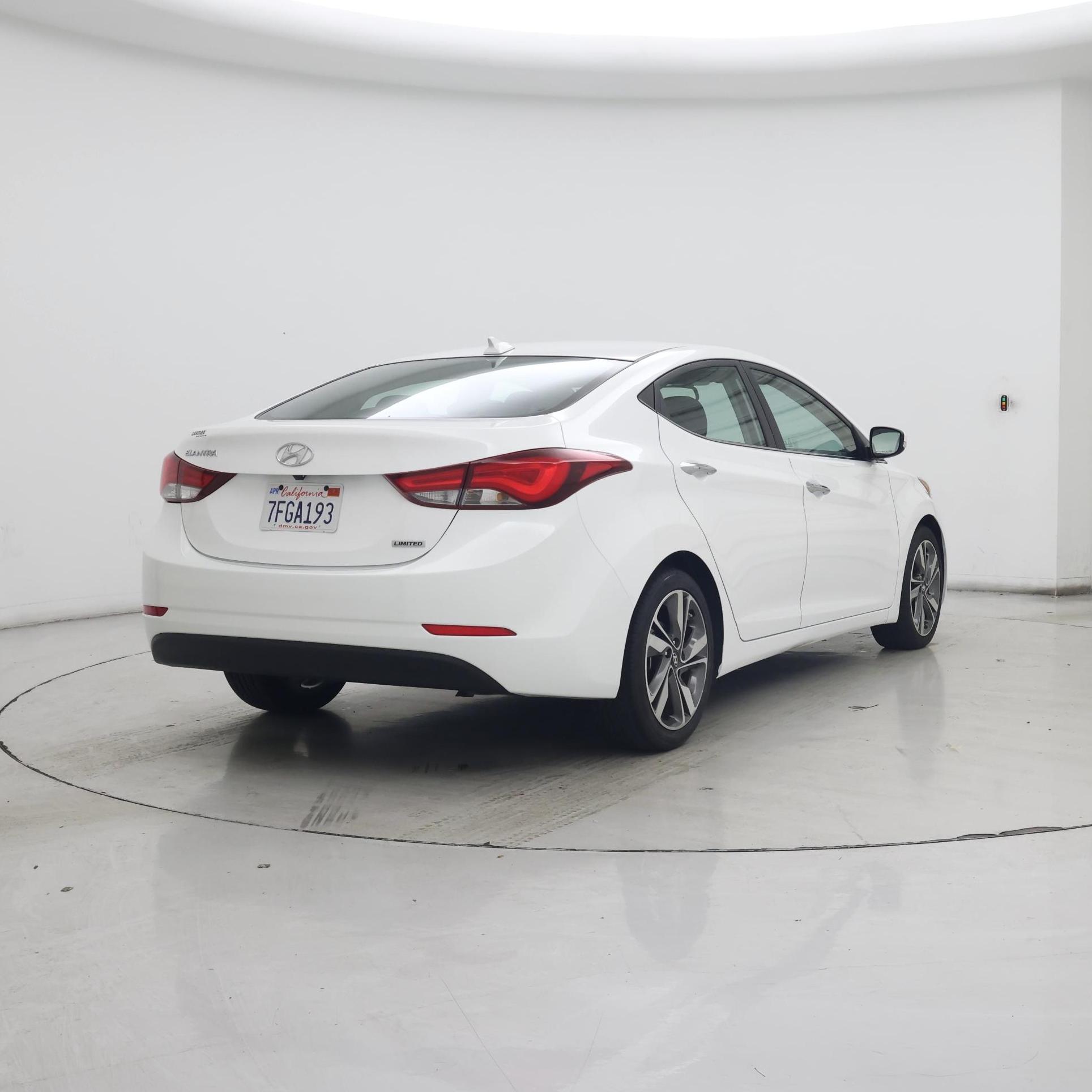 Thumbnail: 2014 Hyundai Elantra - 8