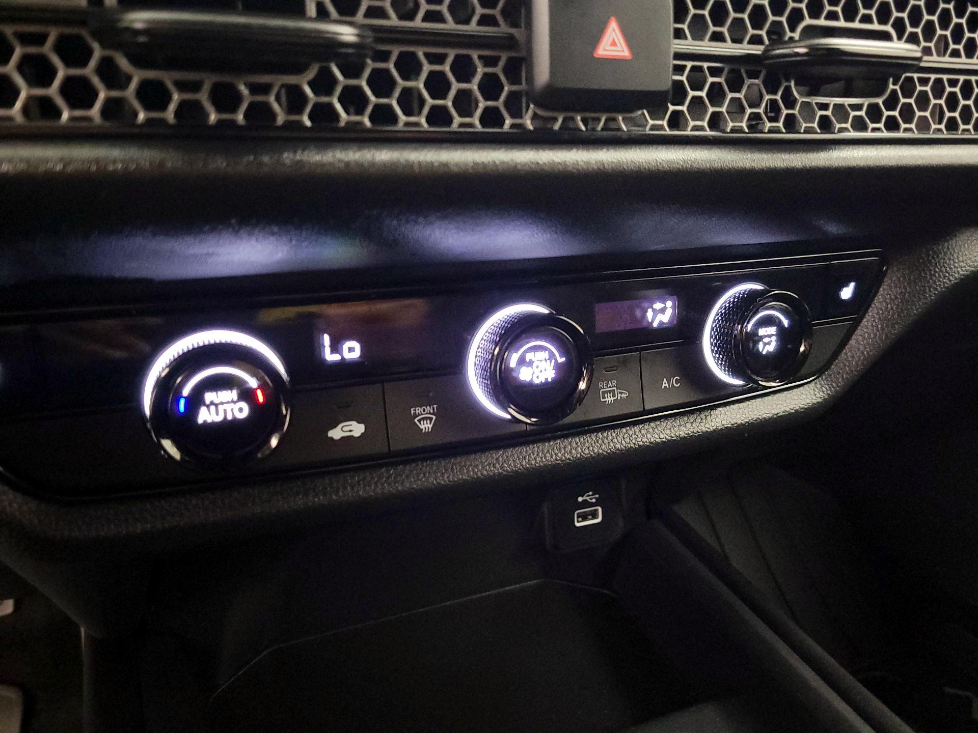 Thumbnail: 2025 Honda HR-V - 15