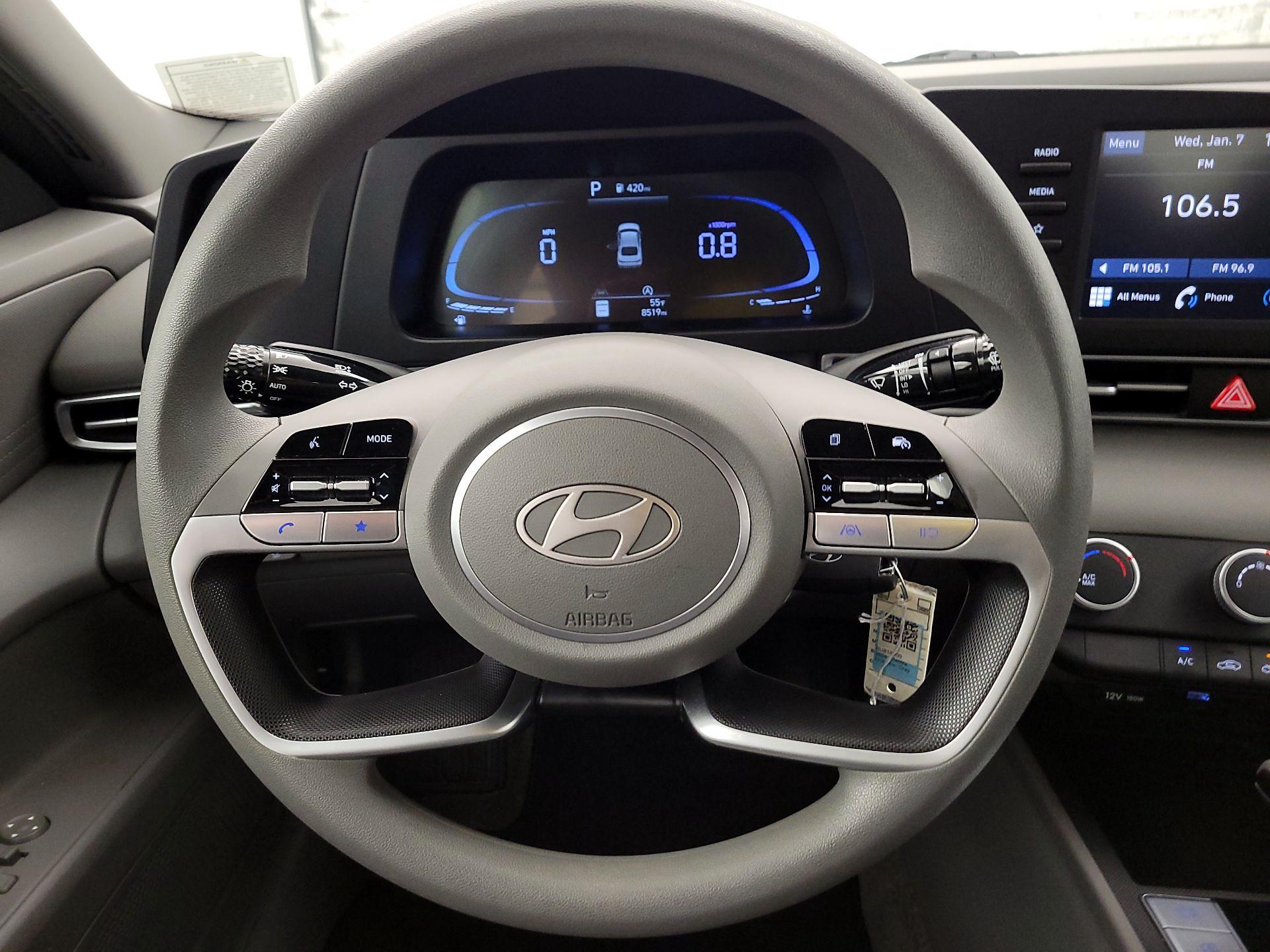 Thumbnail: 2024 Hyundai Elantra - 10