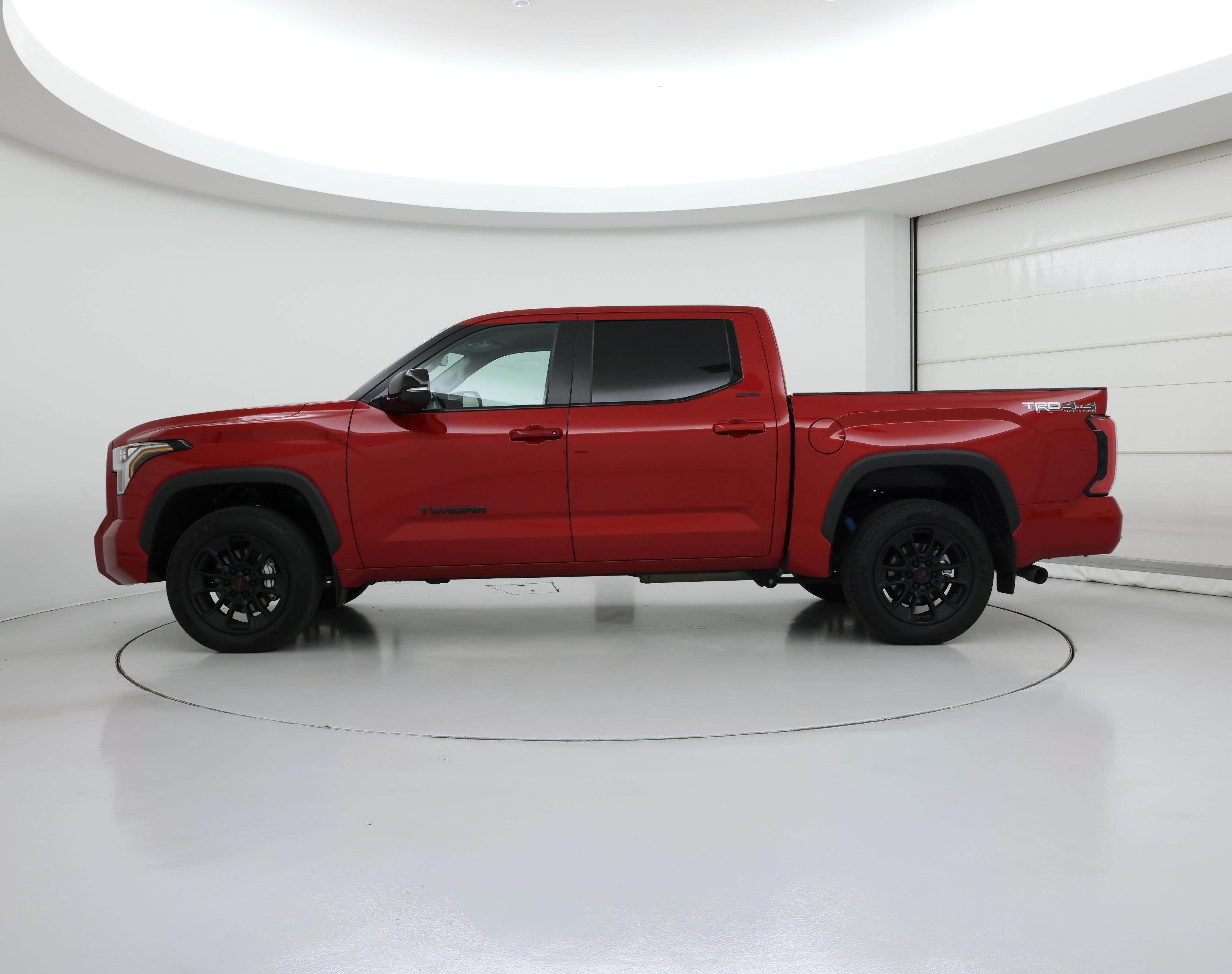 Thumbnail: 2024 Toyota Tundra - 3