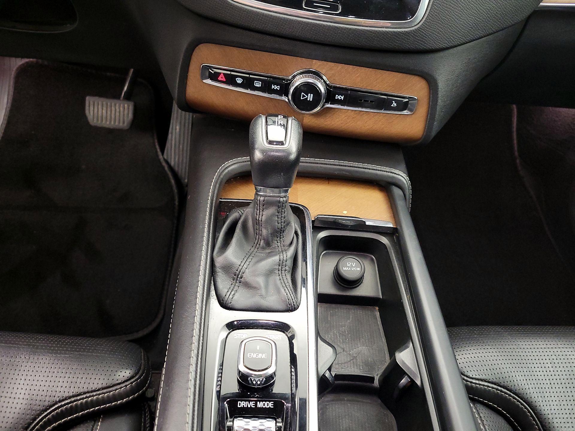 Thumbnail: 2017 Volvo XC90 - 18