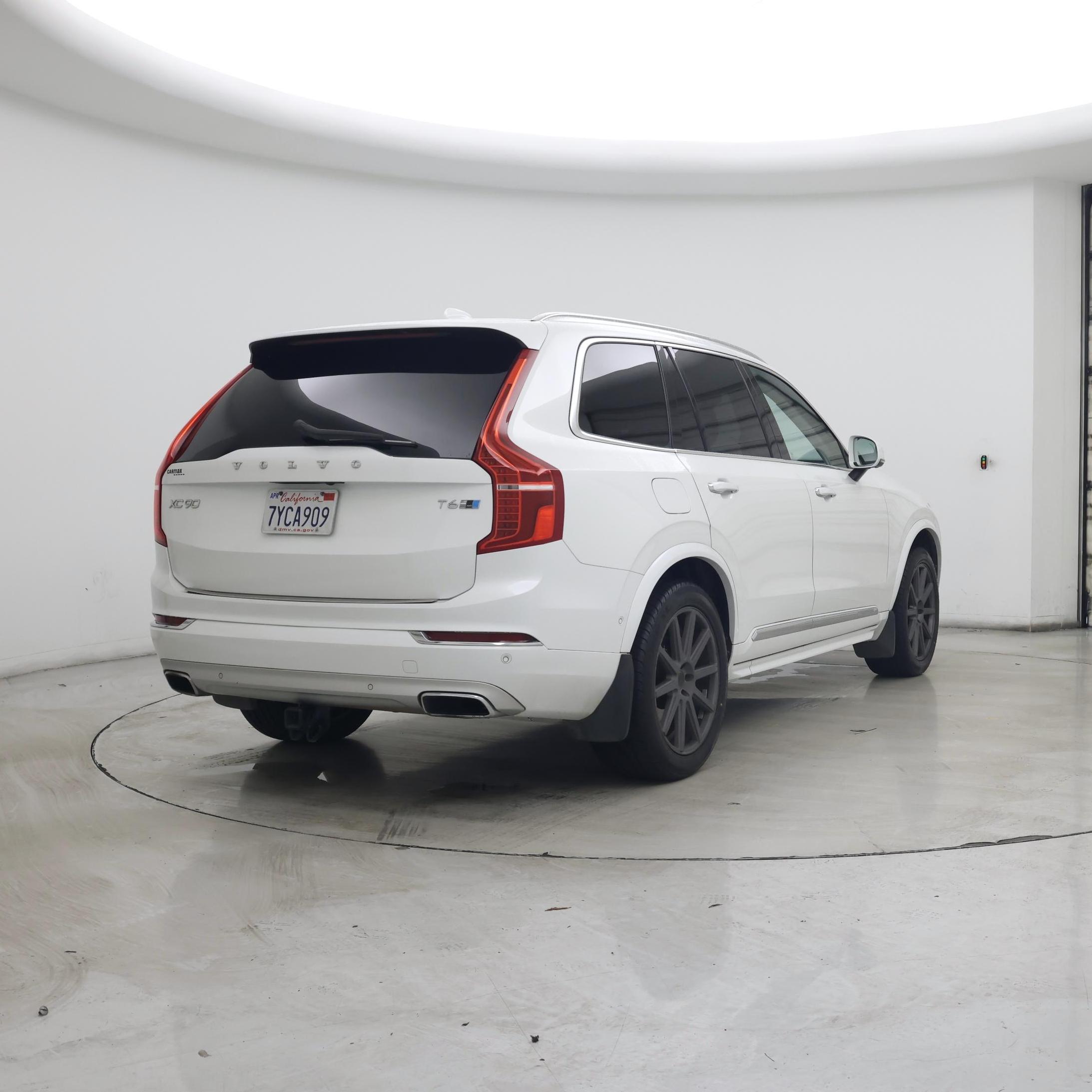 Thumbnail: 2017 Volvo XC90 - 8