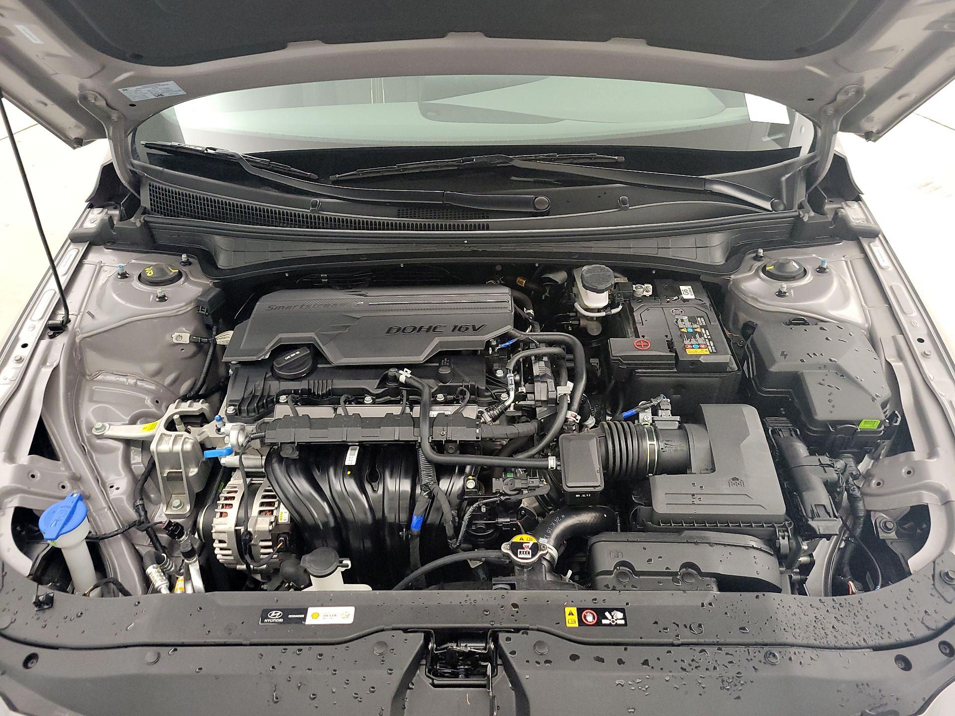 Thumbnail: 2025 Hyundai Elantra - 20