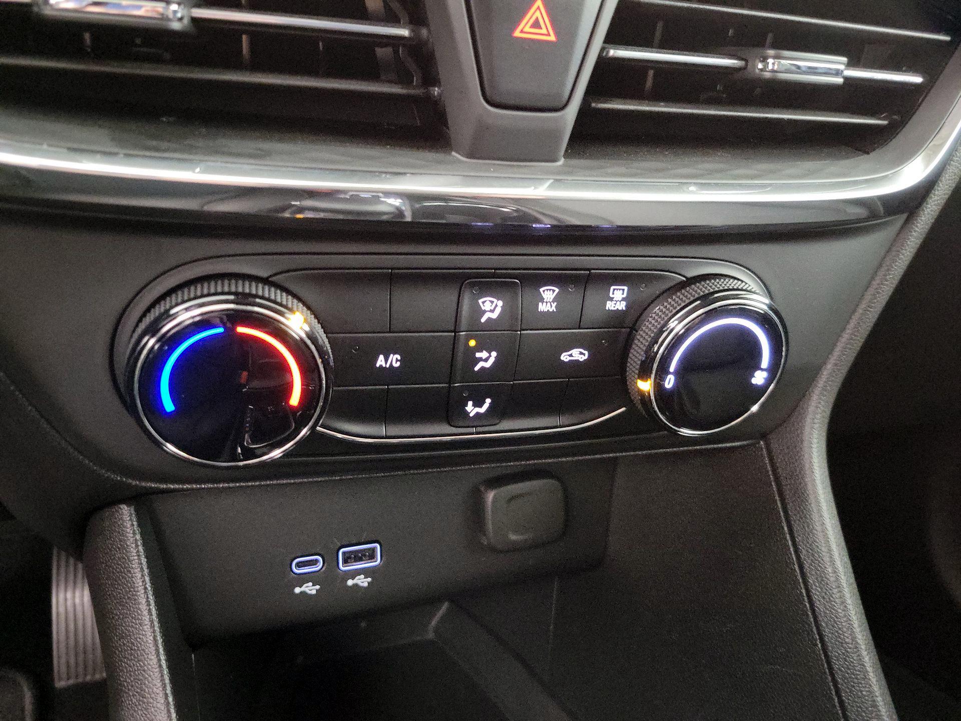 Thumbnail: 2025 Buick Encore GX - 15