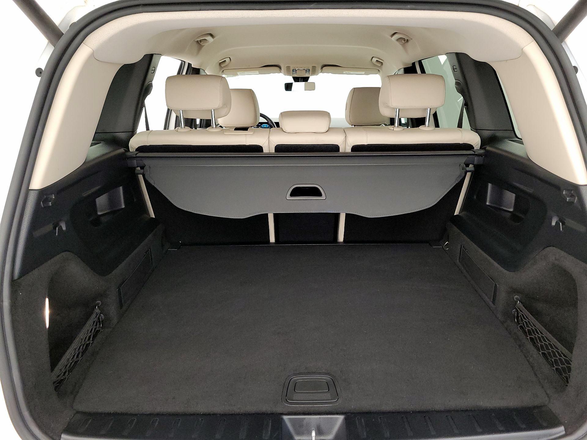 Thumbnail: 2022 Mercedes-Benz GLB - 20