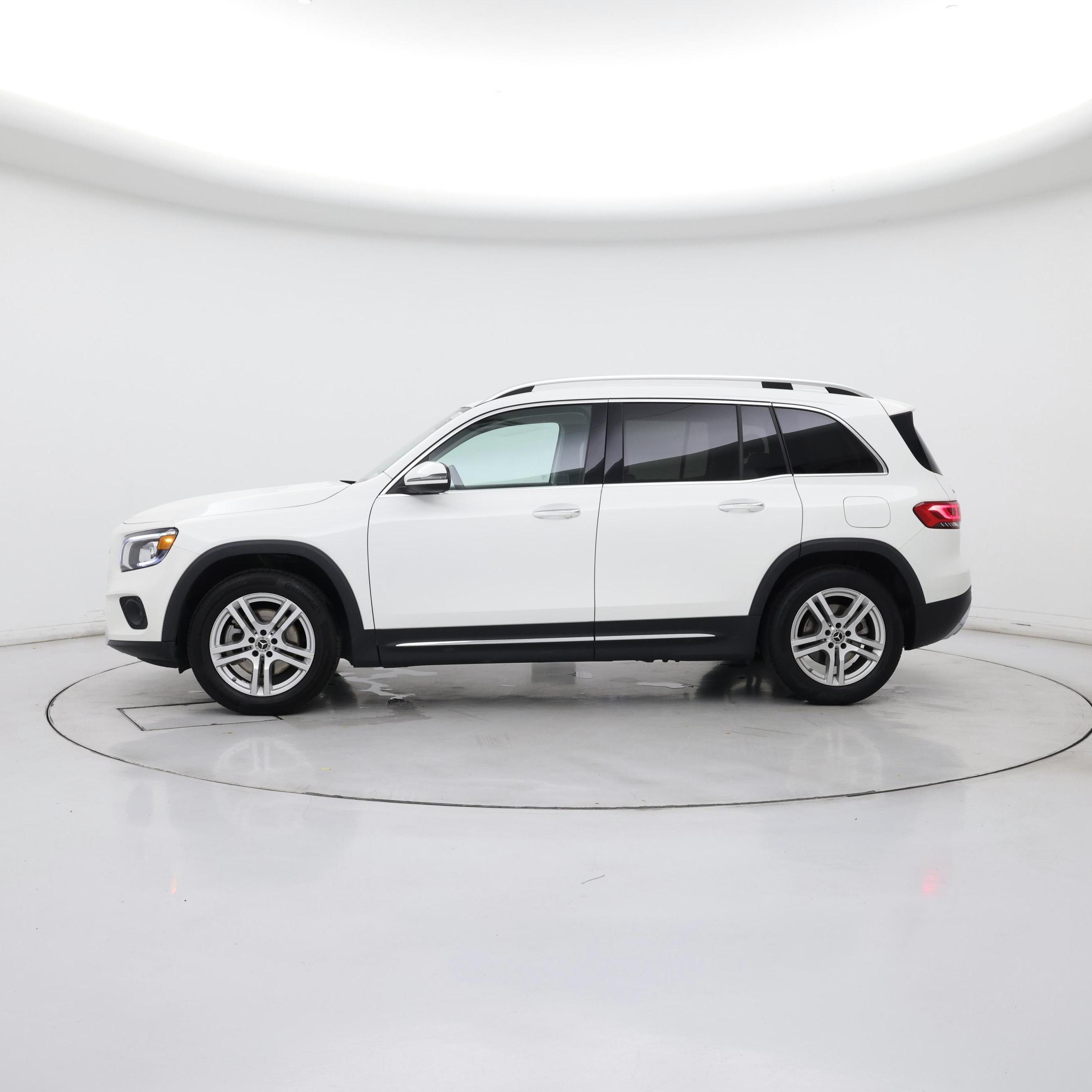 Thumbnail: 2022 Mercedes-Benz GLB - 3