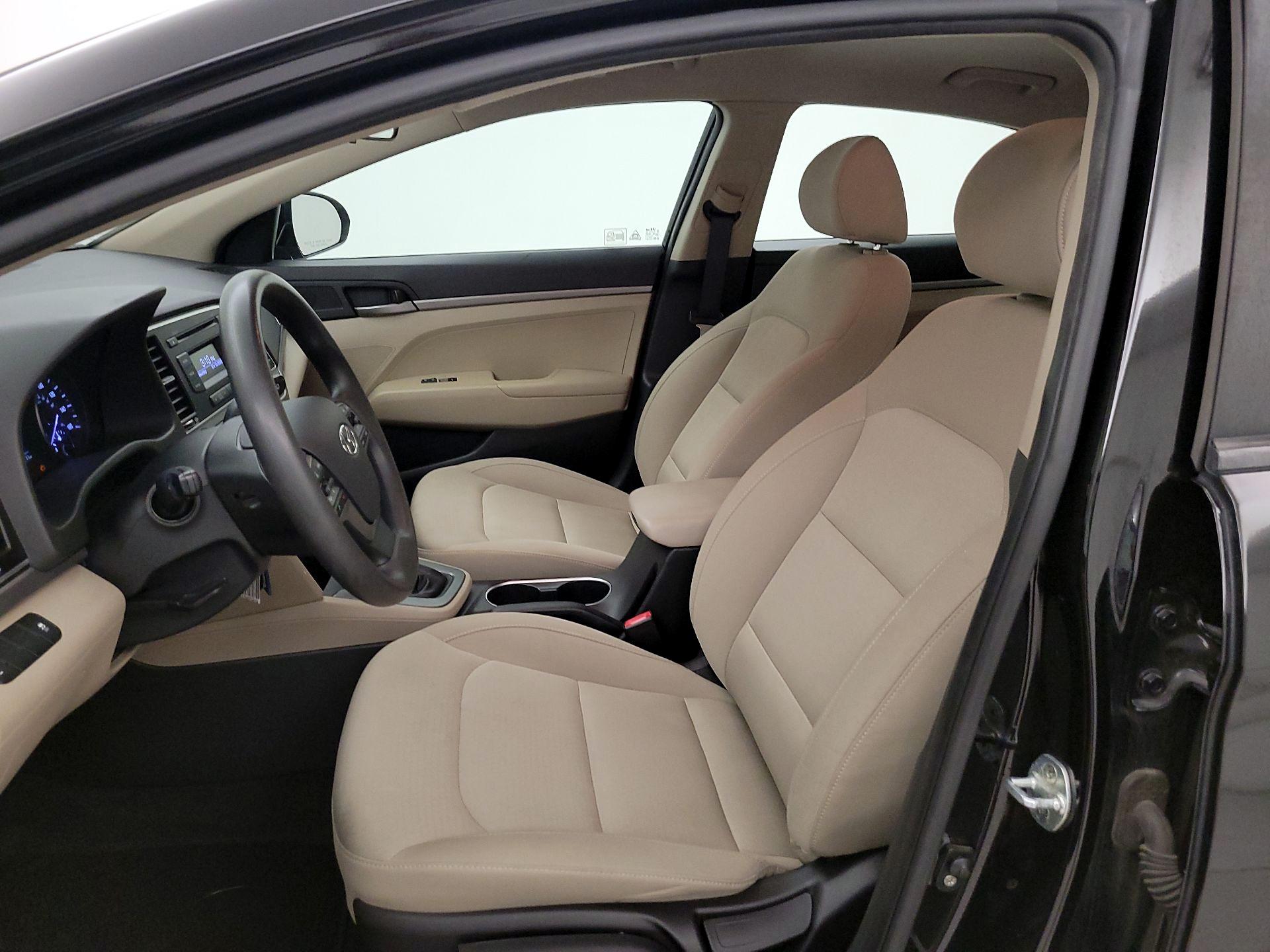 Thumbnail: 2017 Hyundai Elantra - 11