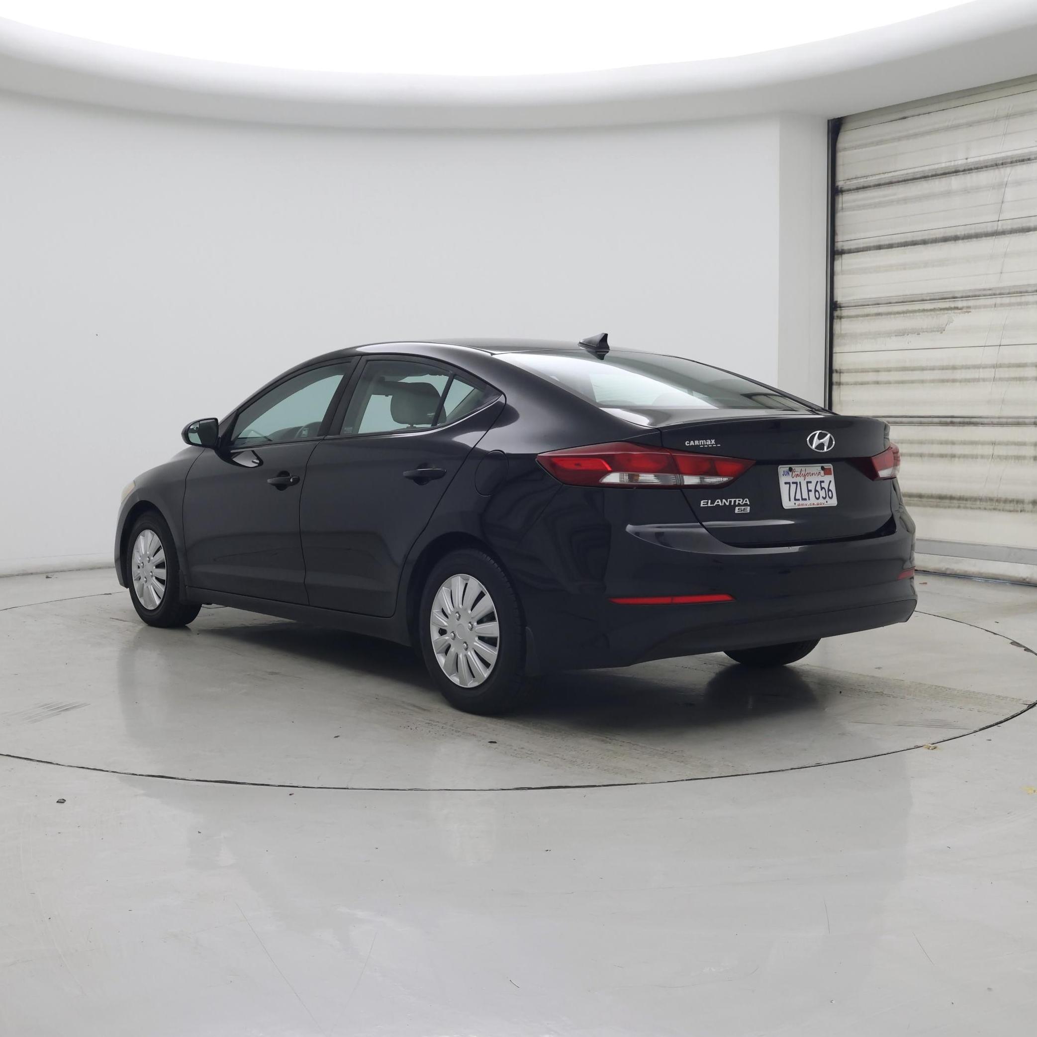 Thumbnail: 2017 Hyundai Elantra - 2