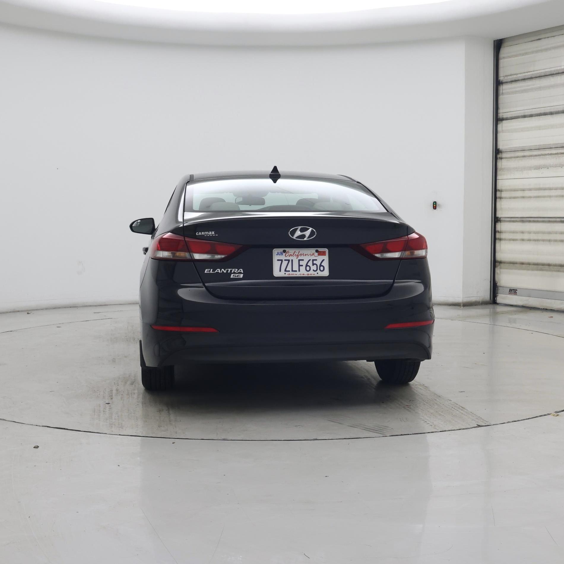 Thumbnail: 2017 Hyundai Elantra - 6