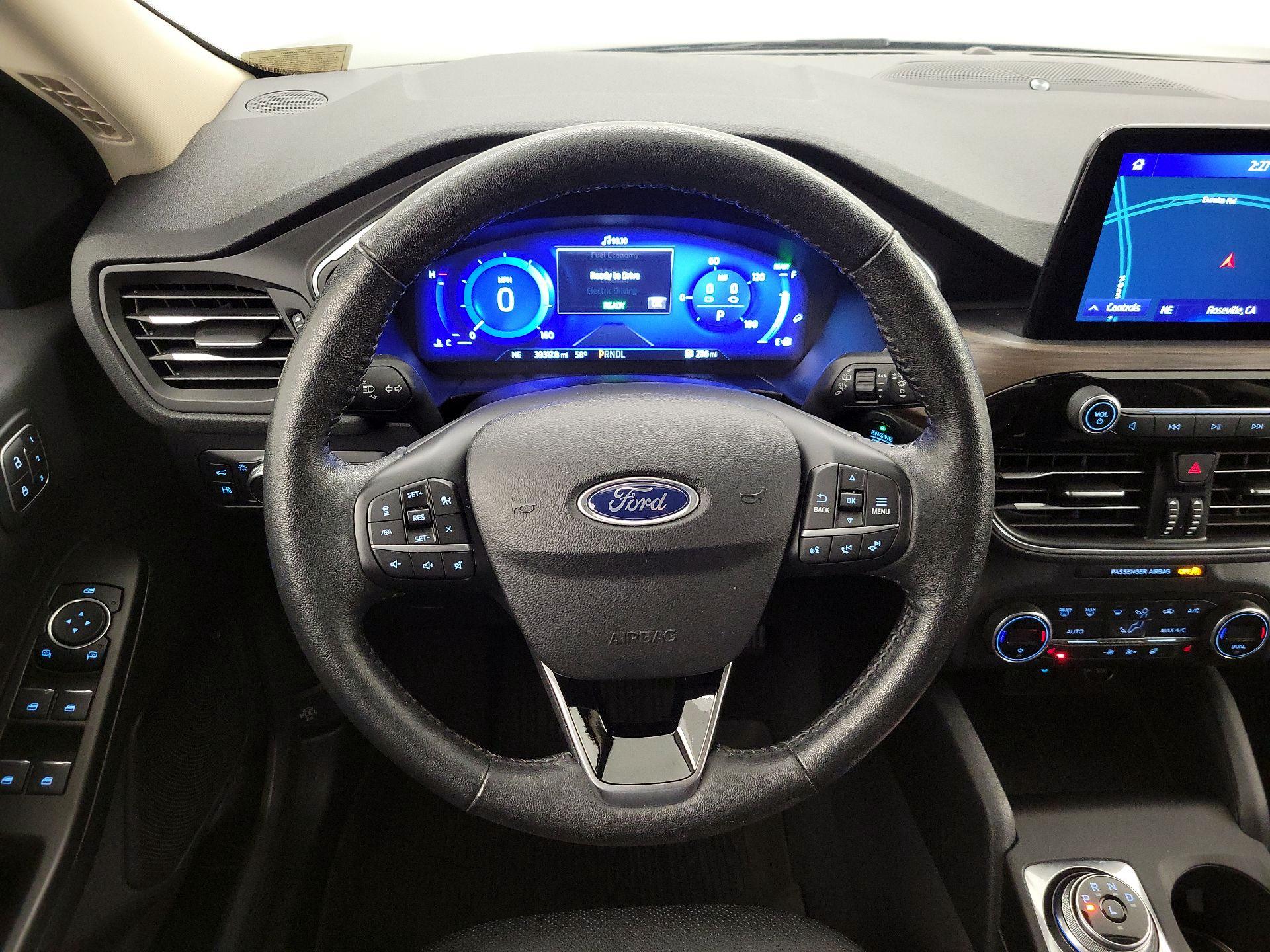 Thumbnail: 2020 Ford Escape - 10