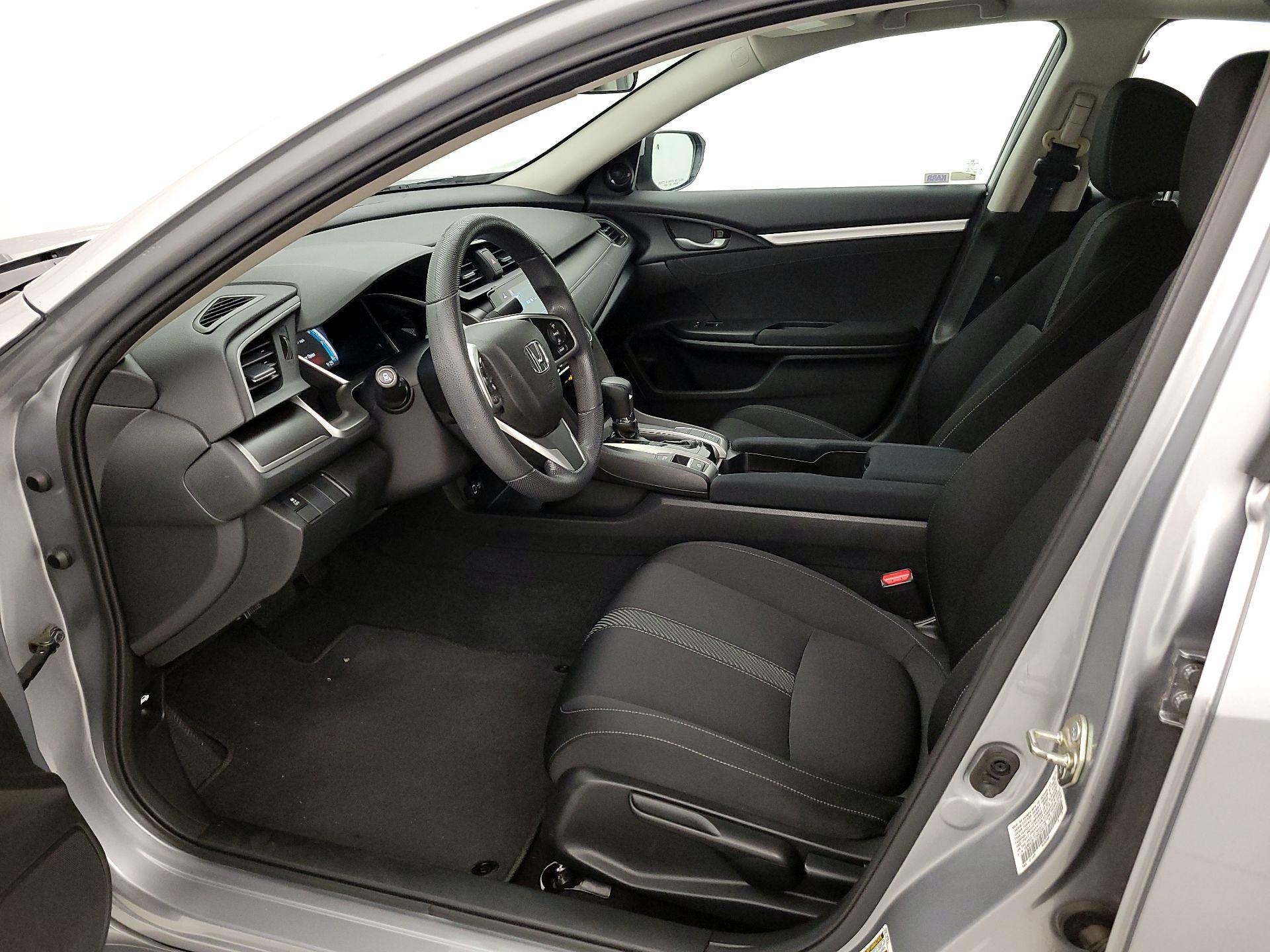 Thumbnail: 2016 Honda Civic - 11