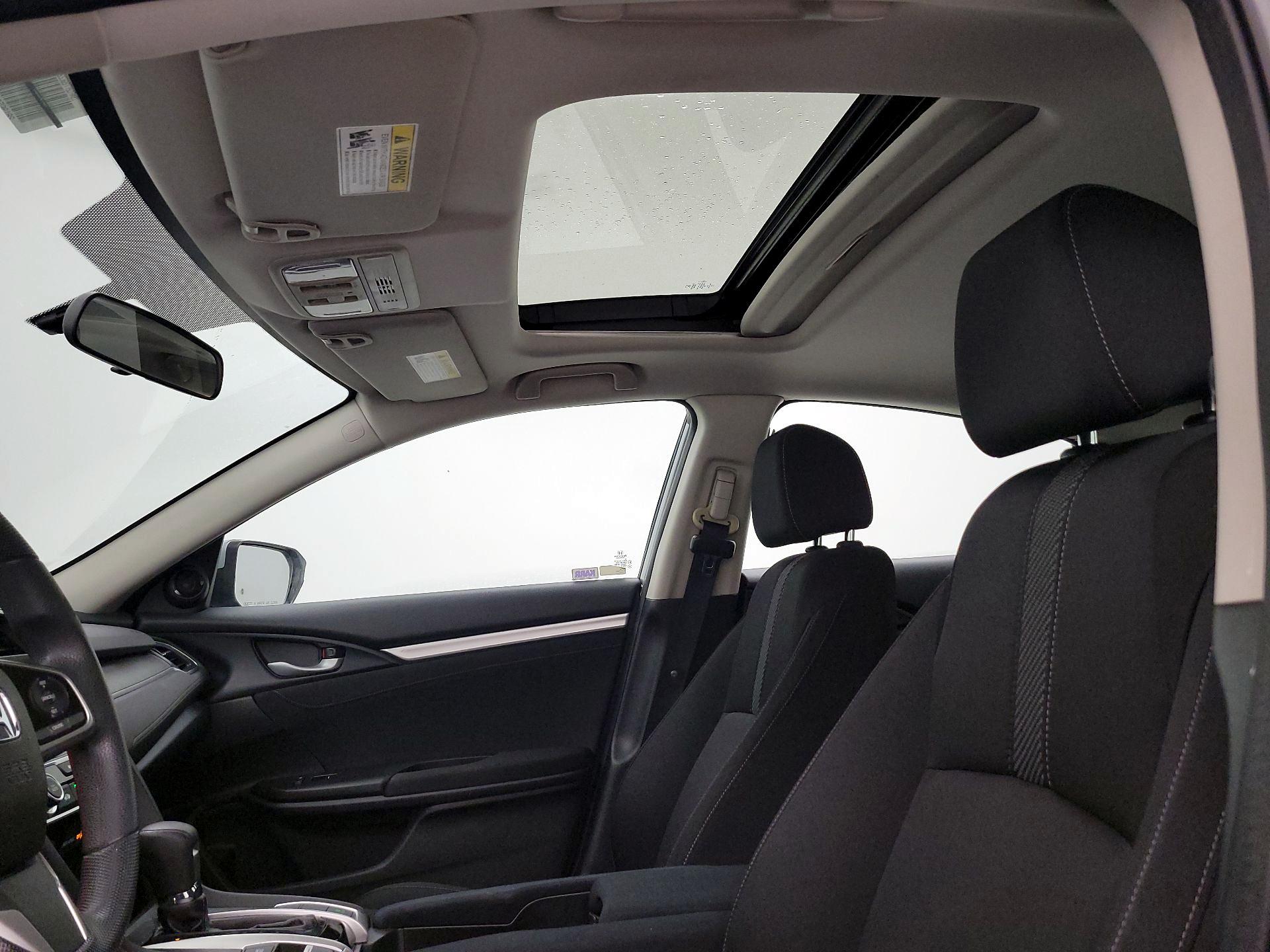 Thumbnail: 2016 Honda Civic - 18