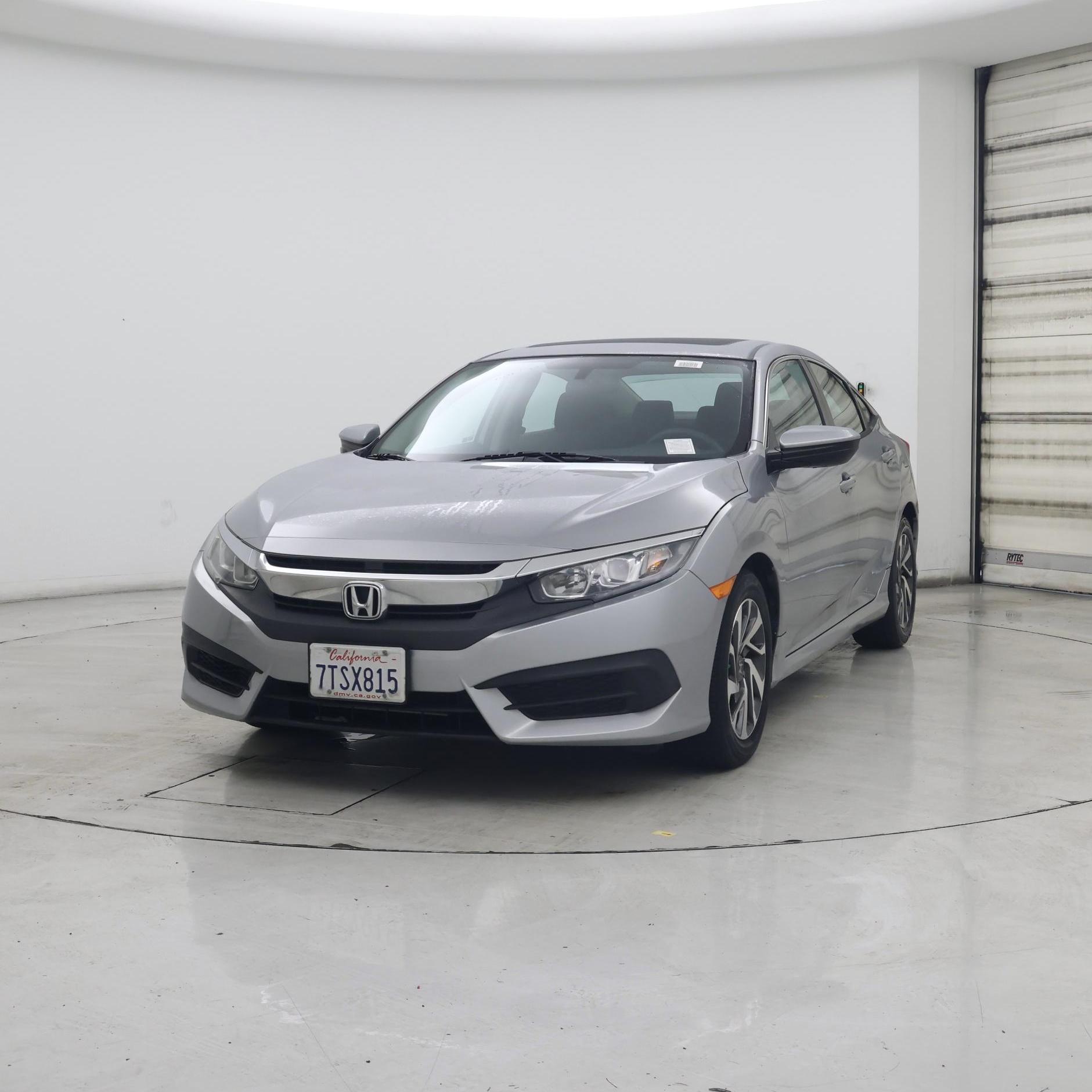 Thumbnail: 2016 Honda Civic - 4