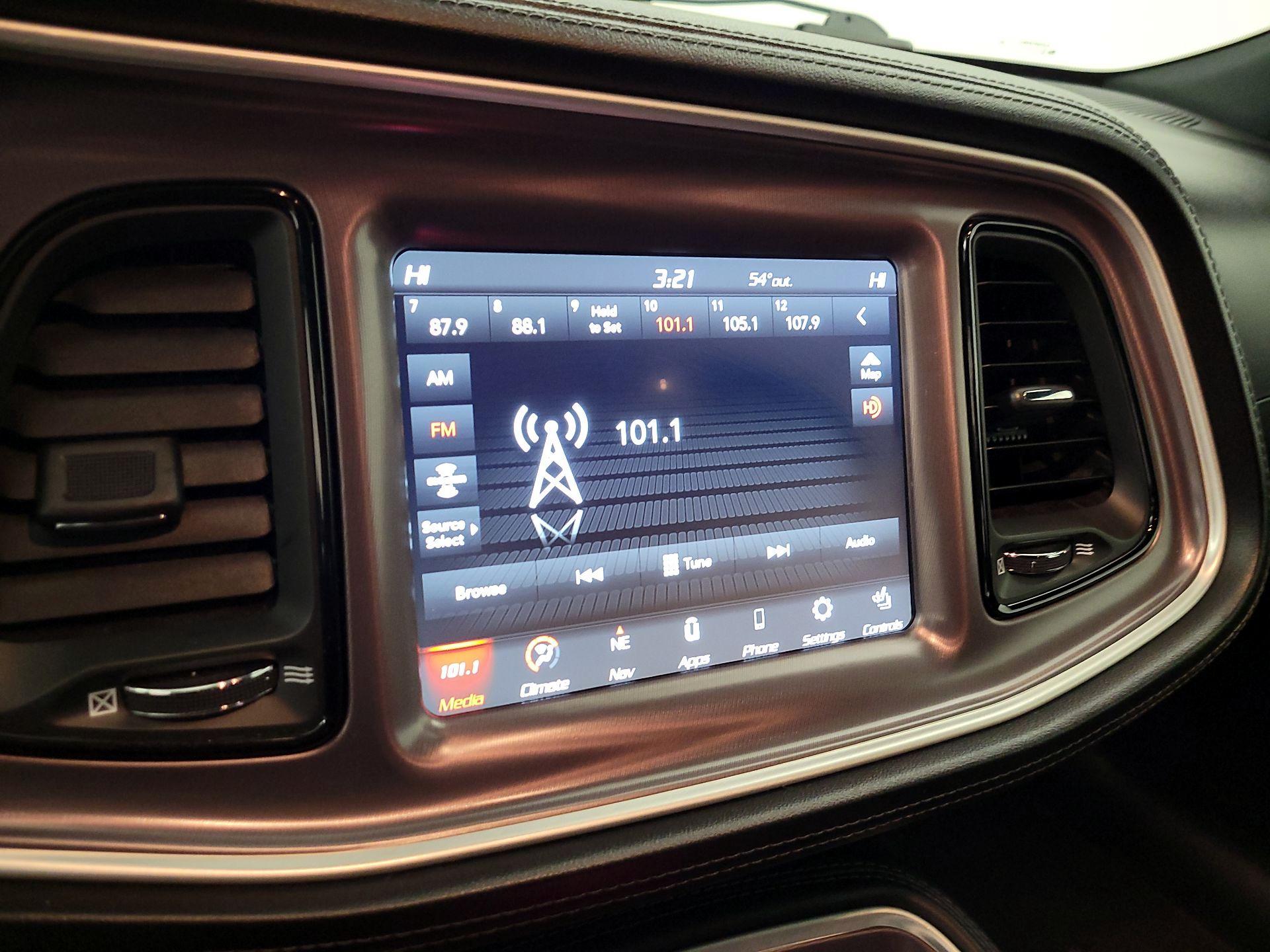 Thumbnail: 2021 Dodge Challenger - 16