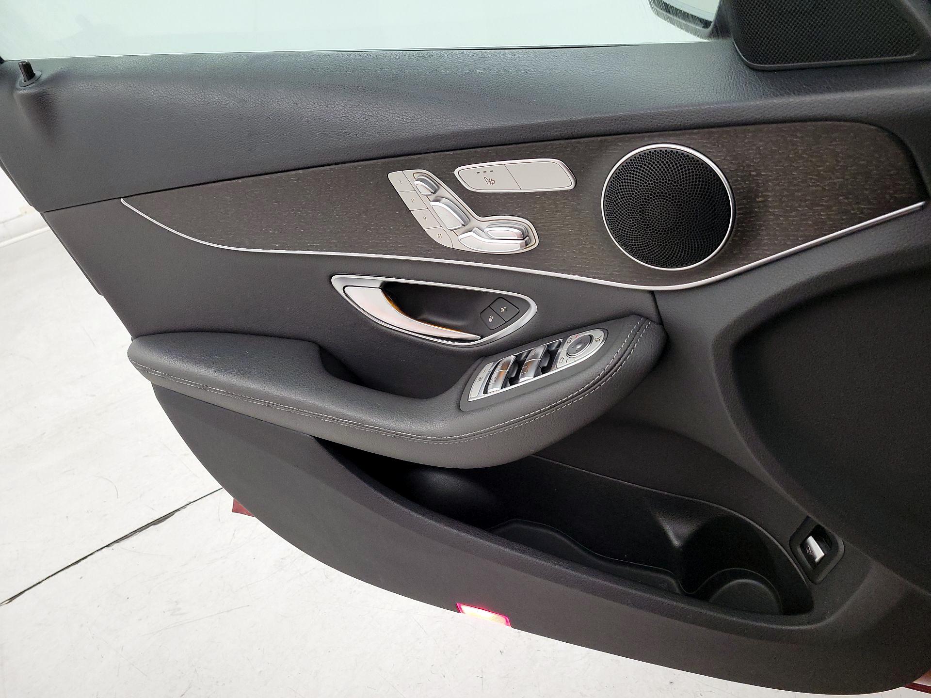 Thumbnail: 2019 Mercedes-Benz C-Class - 12