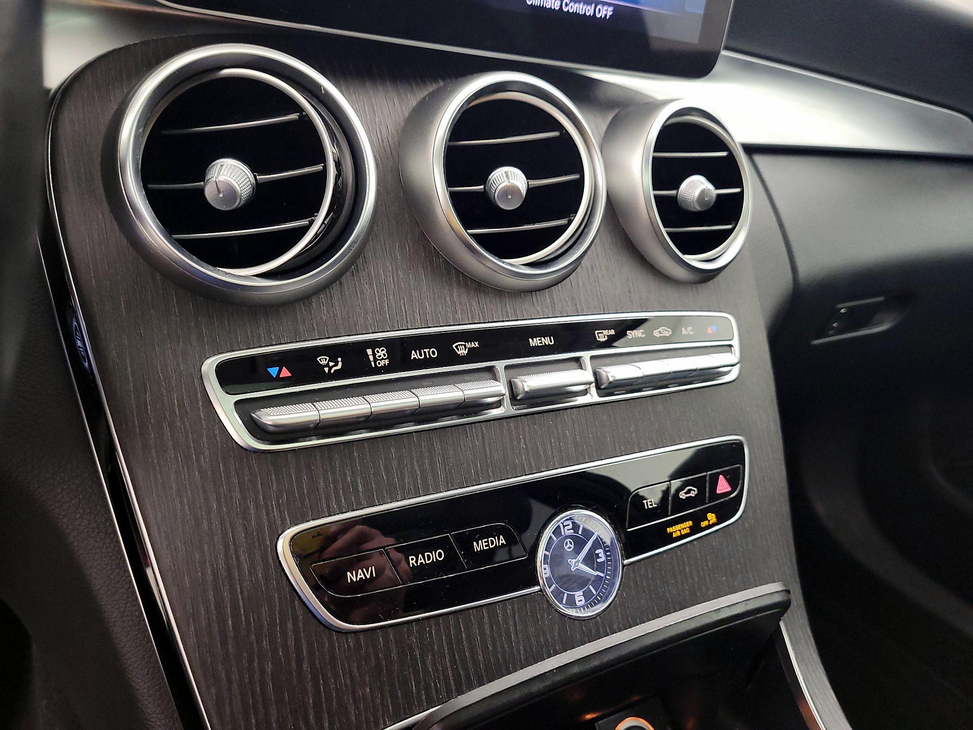 Thumbnail: 2019 Mercedes-Benz C-Class - 15