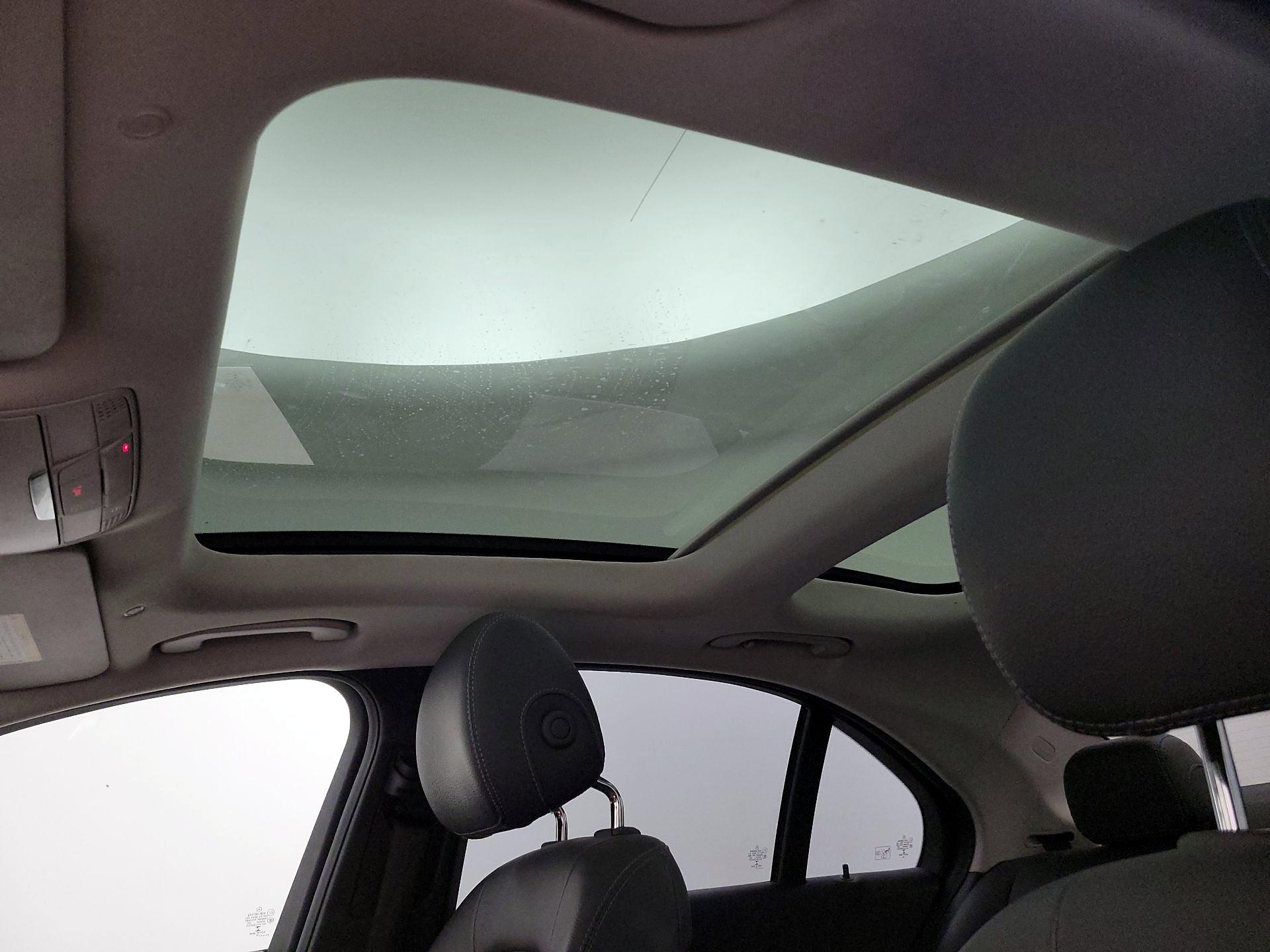 Thumbnail: 2019 Mercedes-Benz C-Class - 17