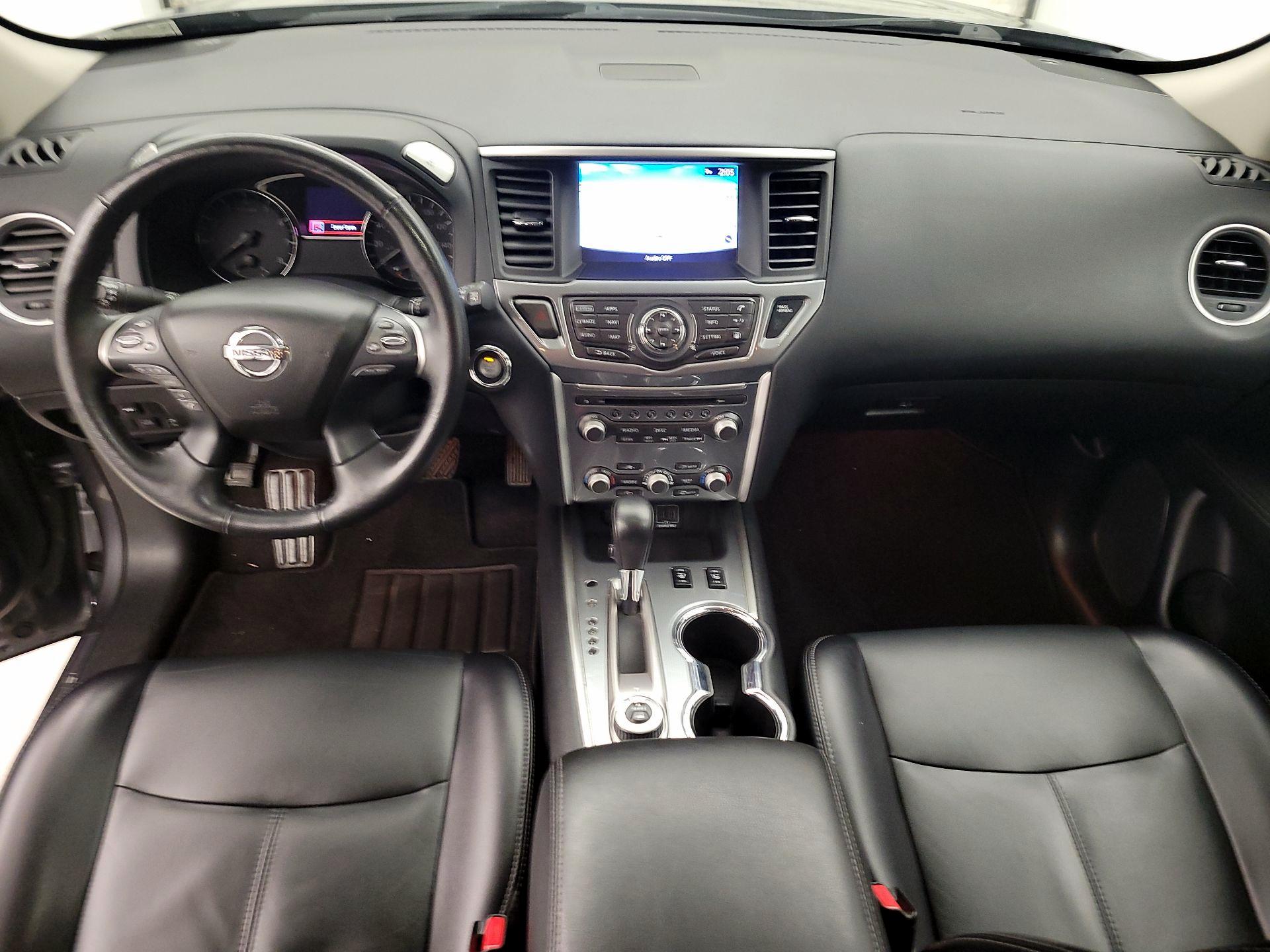 Thumbnail: 2020 Nissan Pathfinder - 9