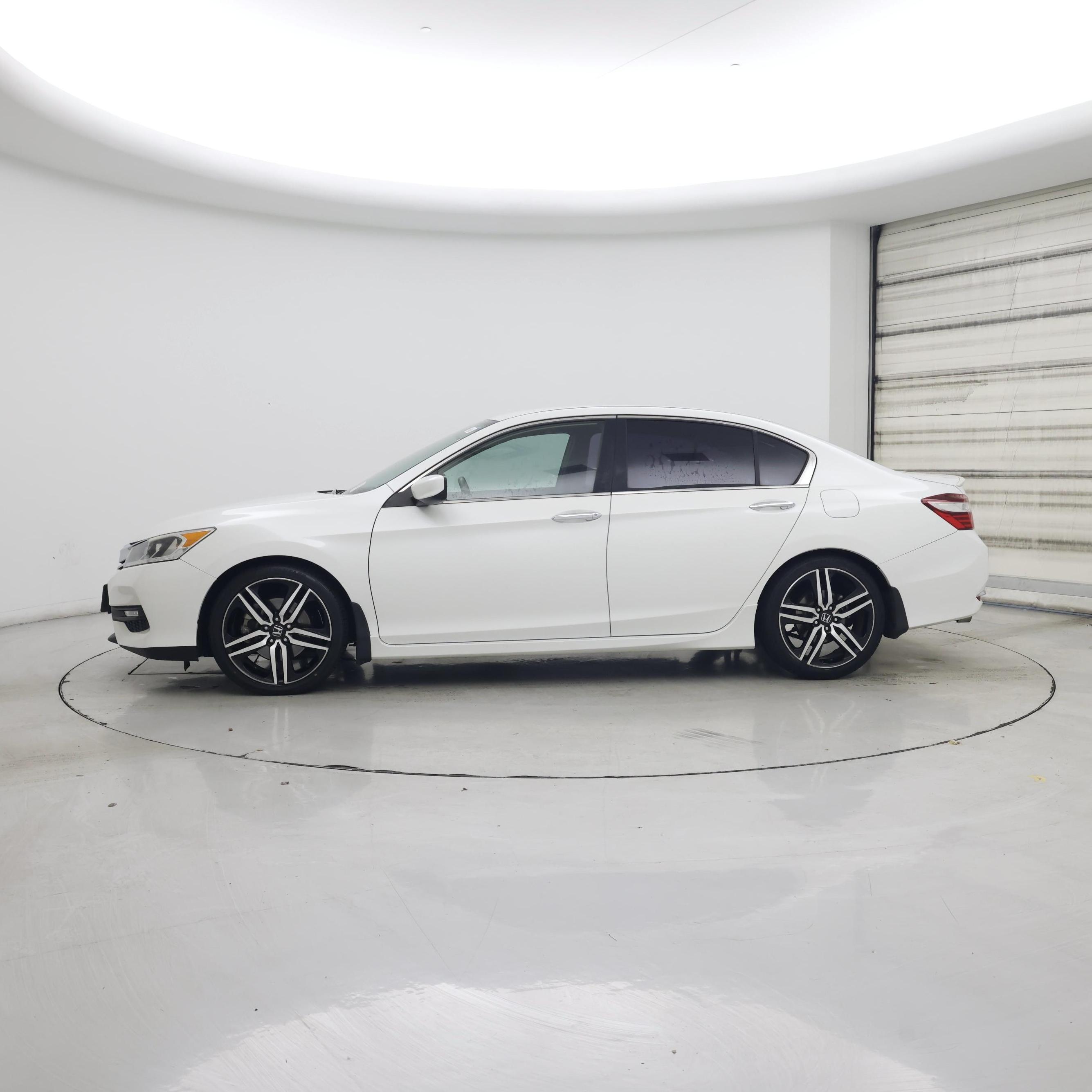 Thumbnail: 2016 Honda Accord - 3