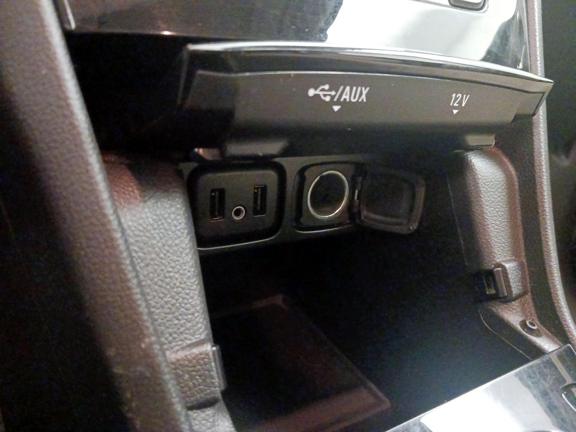 Thumbnail: 2017 Buick Encore - 19