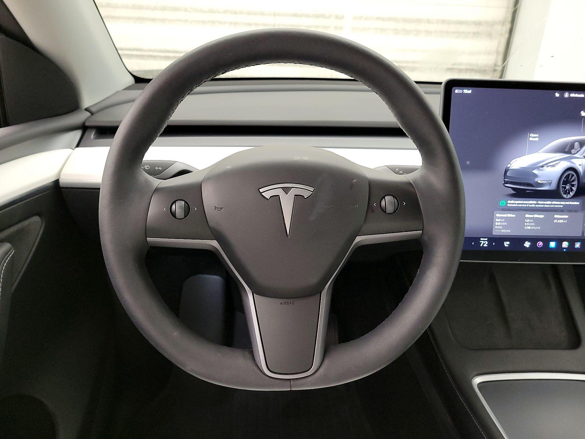 Thumbnail: 2022 Tesla Model Y - 10