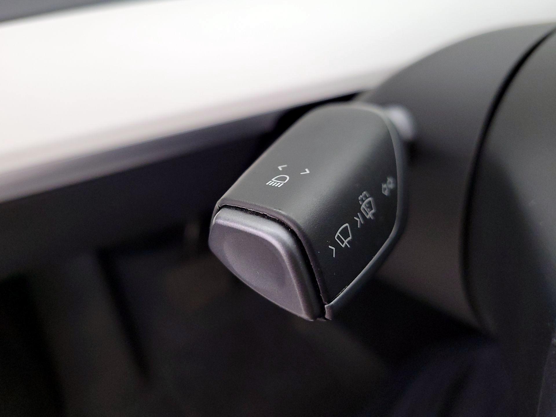 Thumbnail: 2022 Tesla Model Y - 13