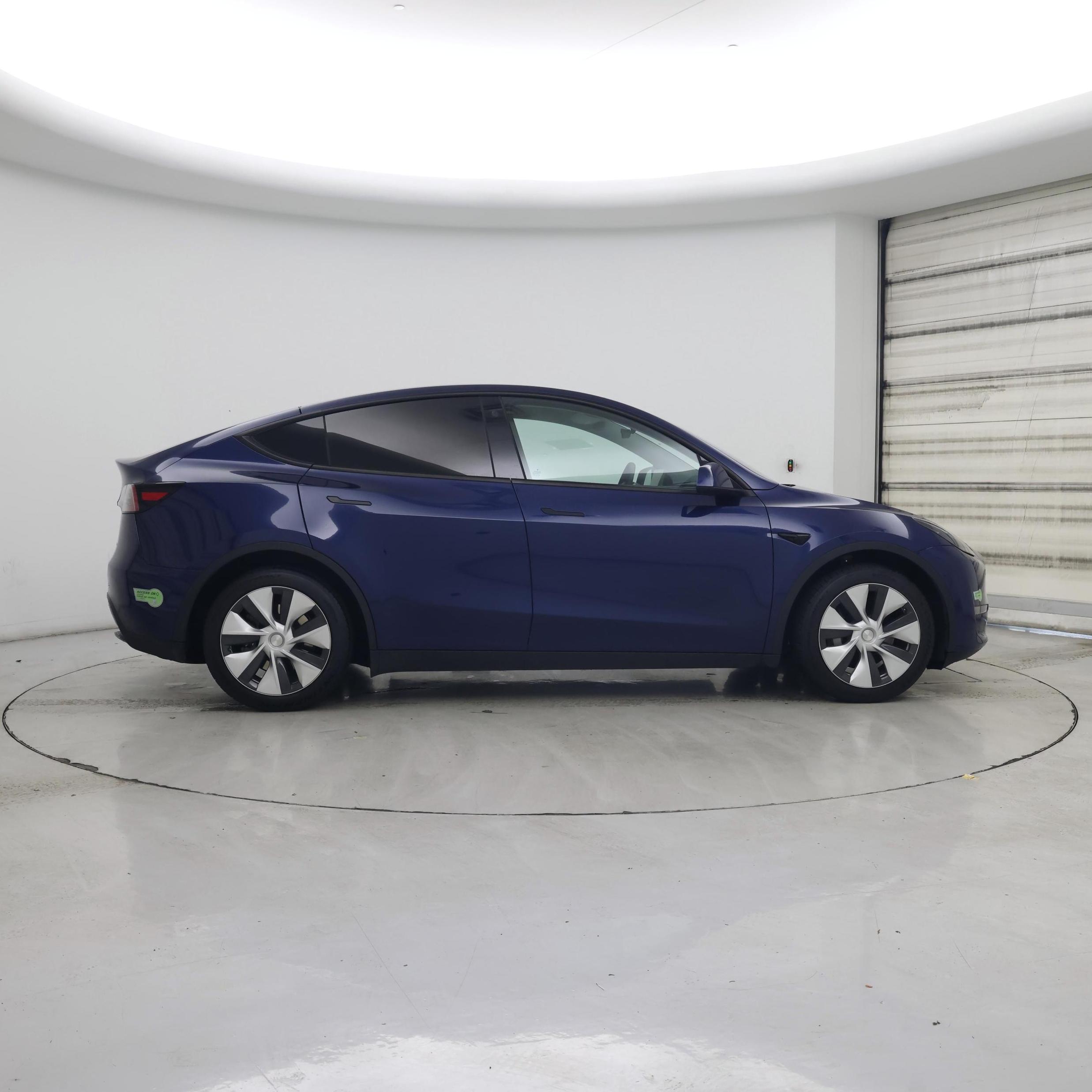 Thumbnail: 2023 Tesla Model Y - 7