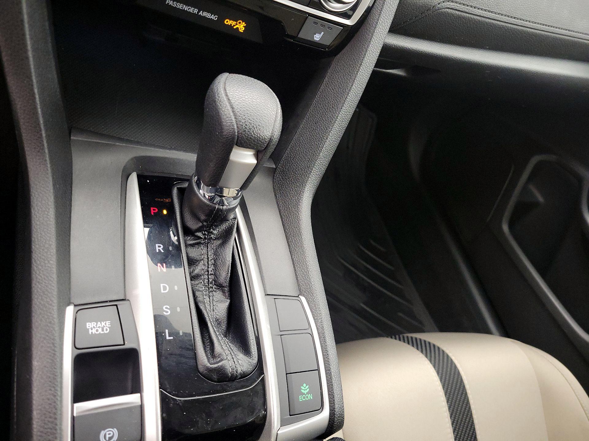 Thumbnail: 2016 Honda Civic - 17