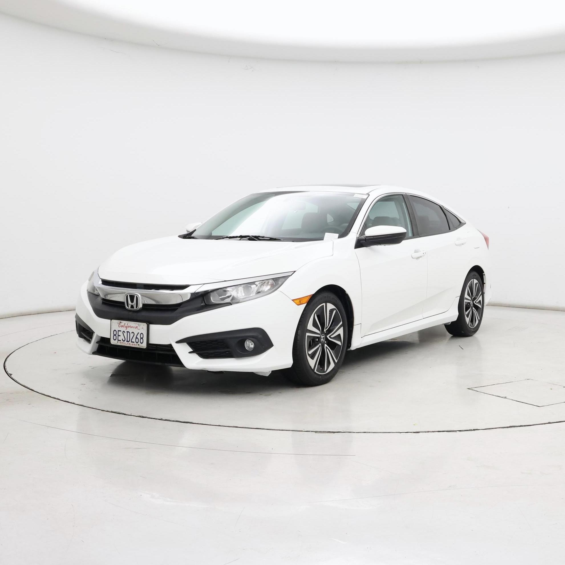 Thumbnail: 2016 Honda Civic - 4