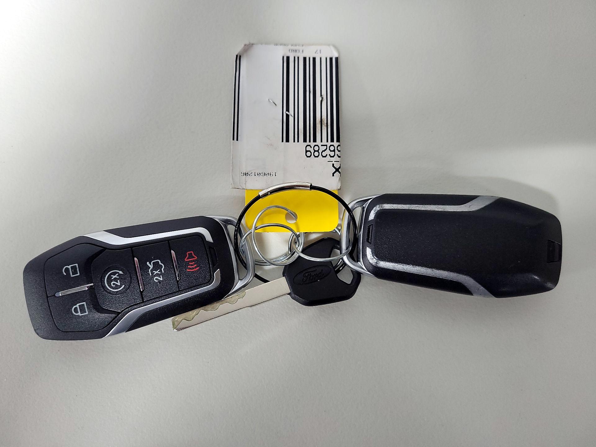 Thumbnail: 2017 Ford Explorer - 20