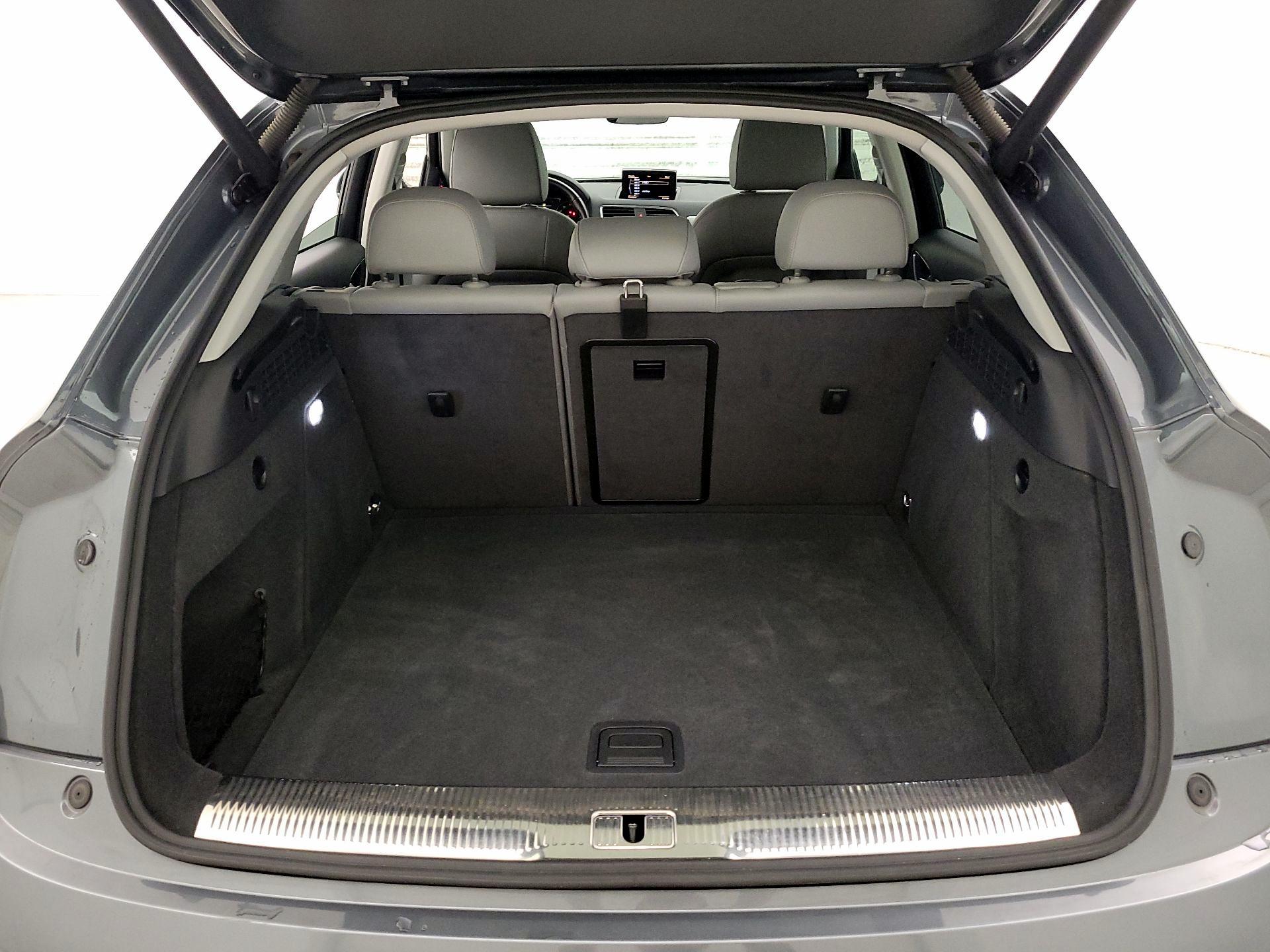 Thumbnail: 2017 Audi Q3 - 19