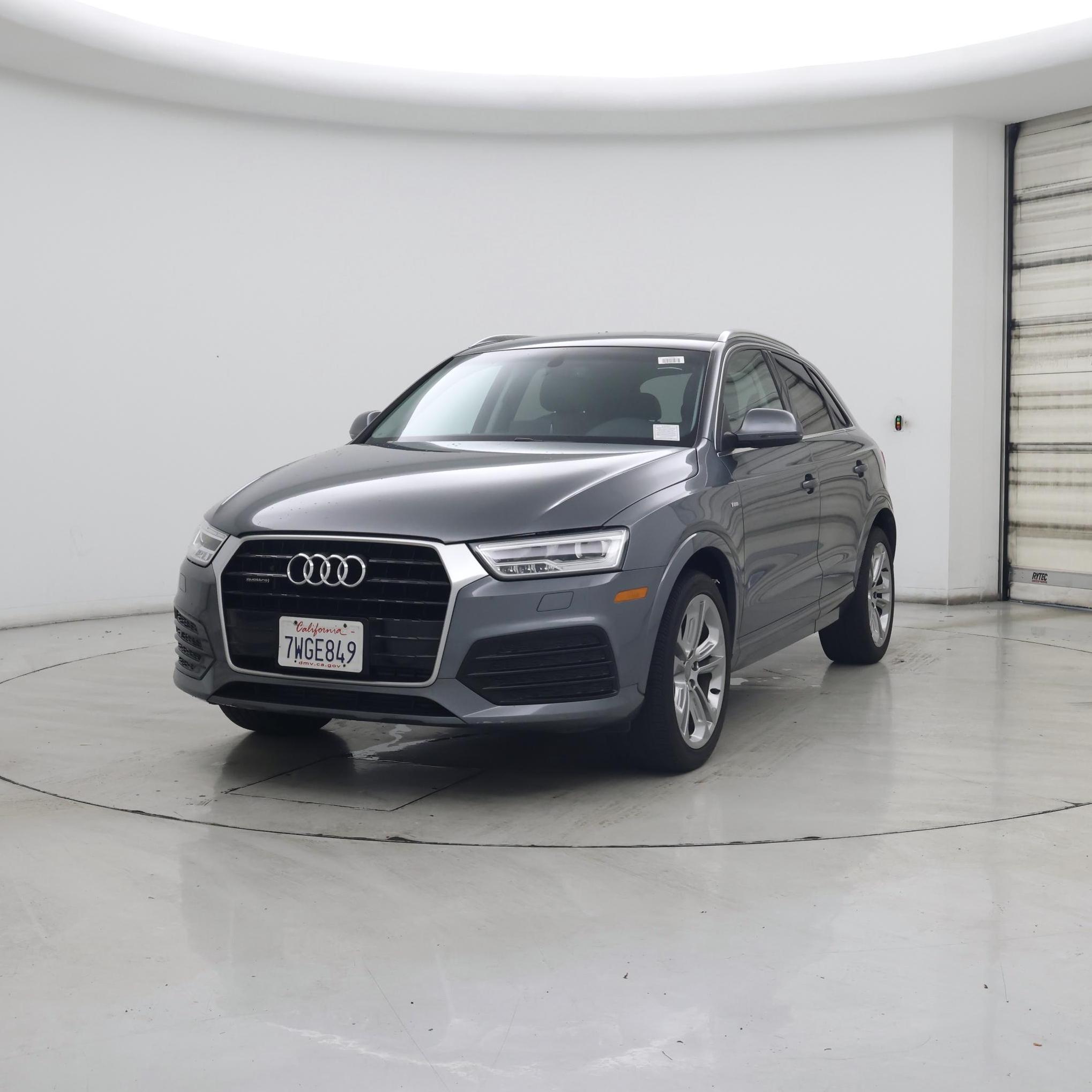 Thumbnail: 2017 Audi Q3 - 4