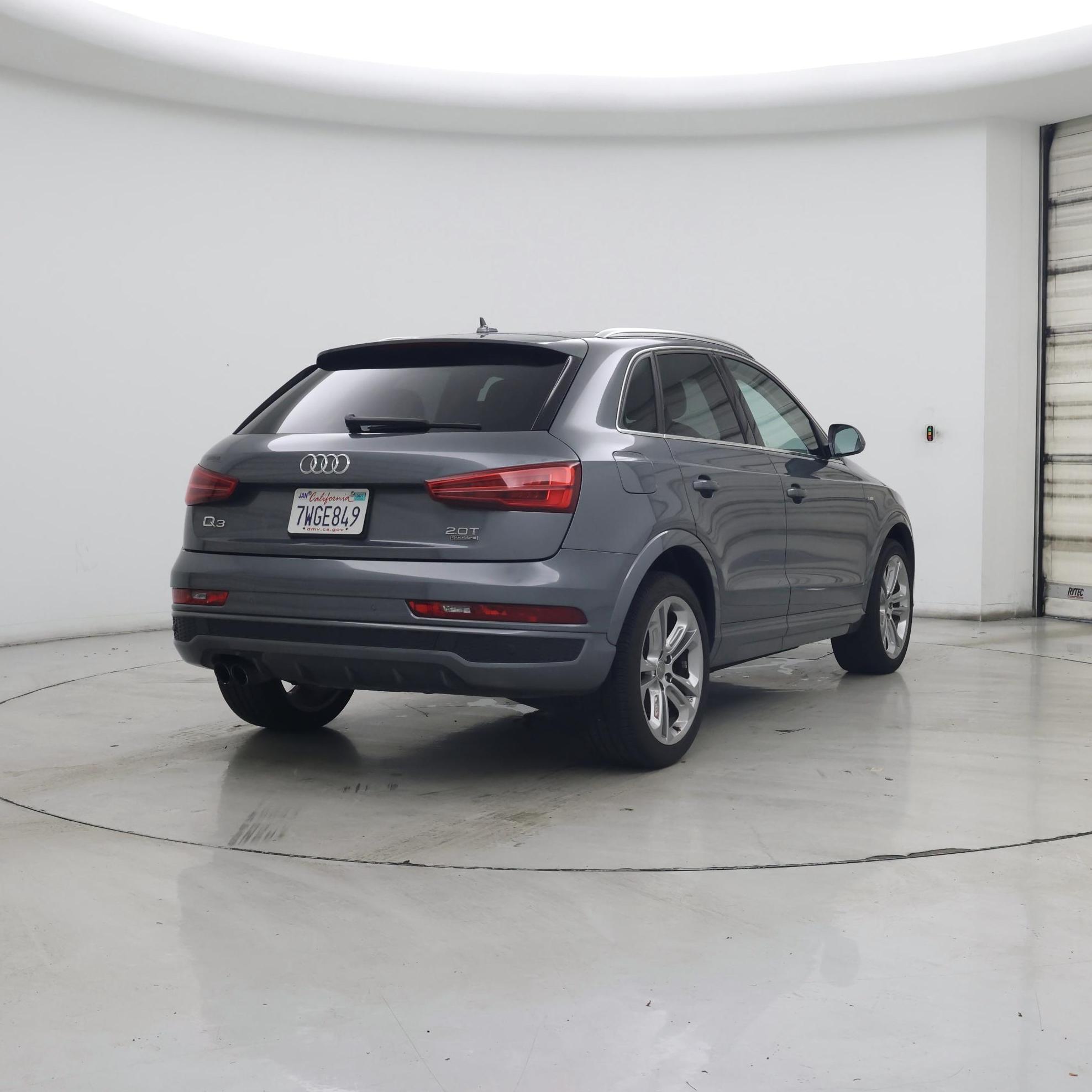 Thumbnail: 2017 Audi Q3 - 8