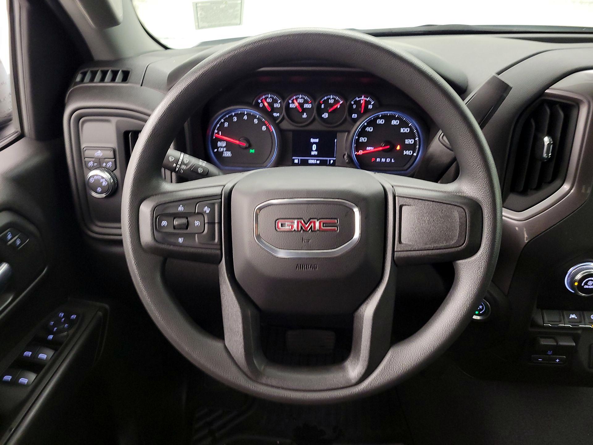 Thumbnail: 2023 GMC Sierra 1500 - 10