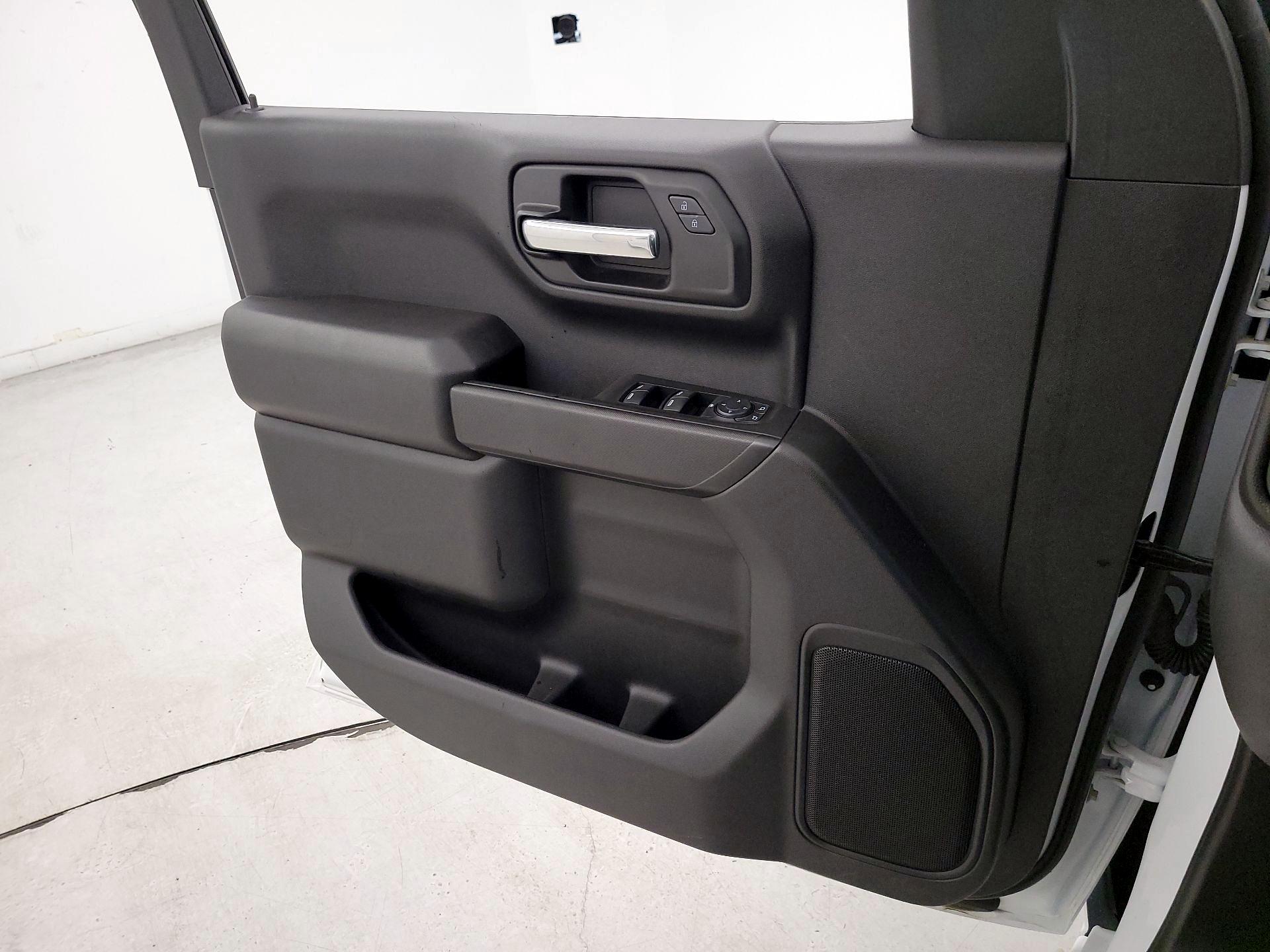 Thumbnail: 2023 GMC Sierra 1500 - 12